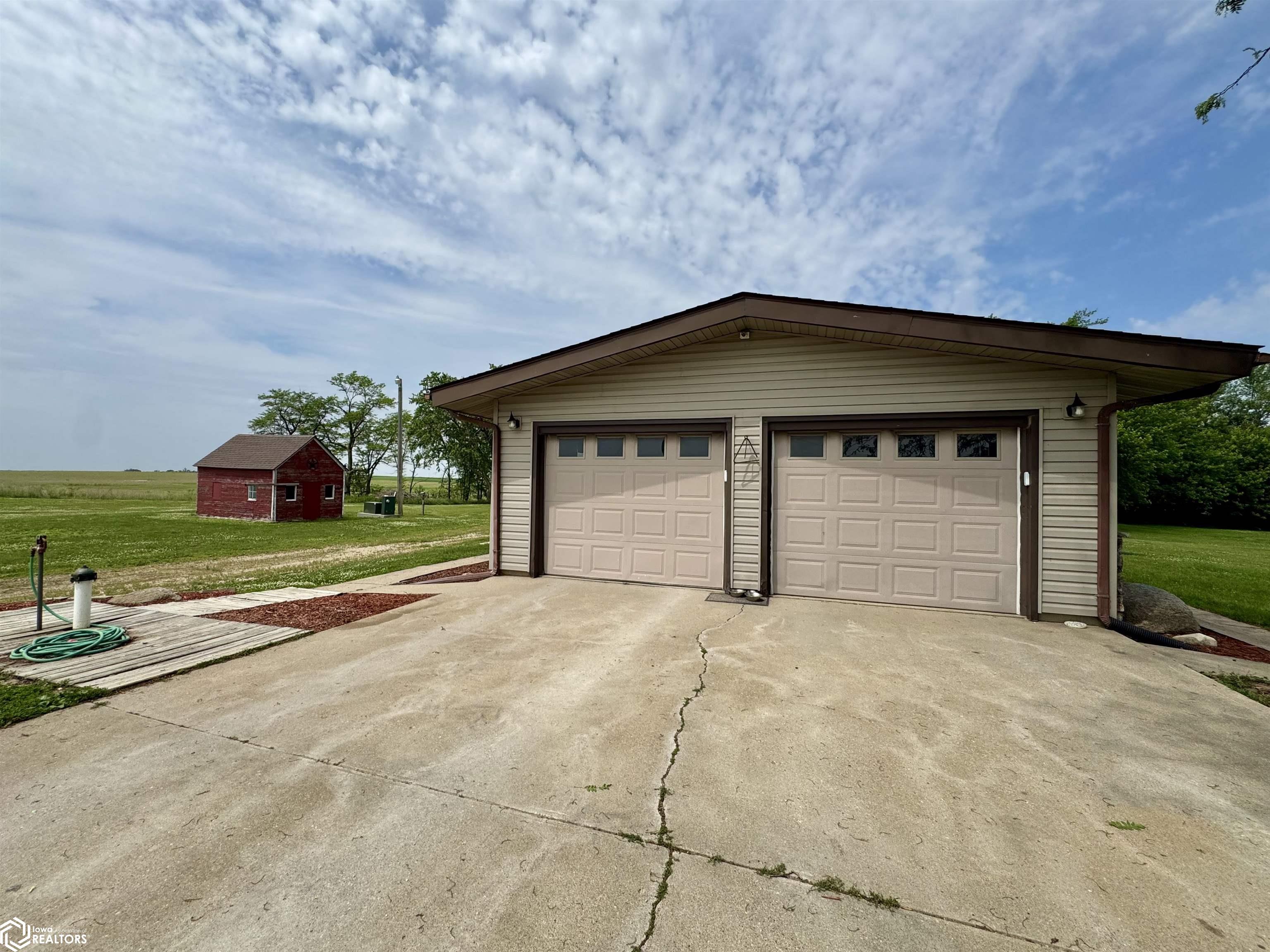 153 310th Street, Coon Rapids, Iowa image 43