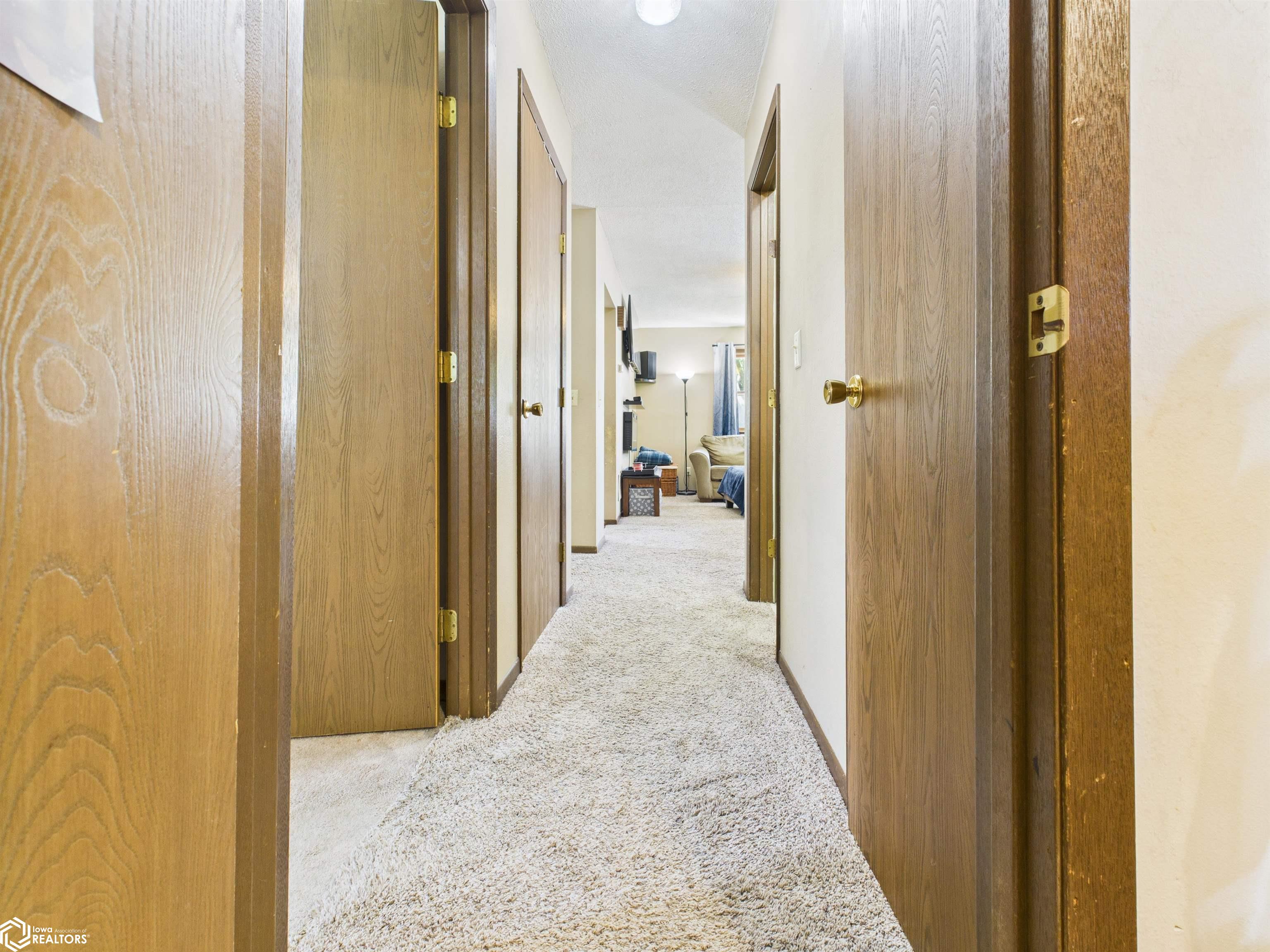 Upper level