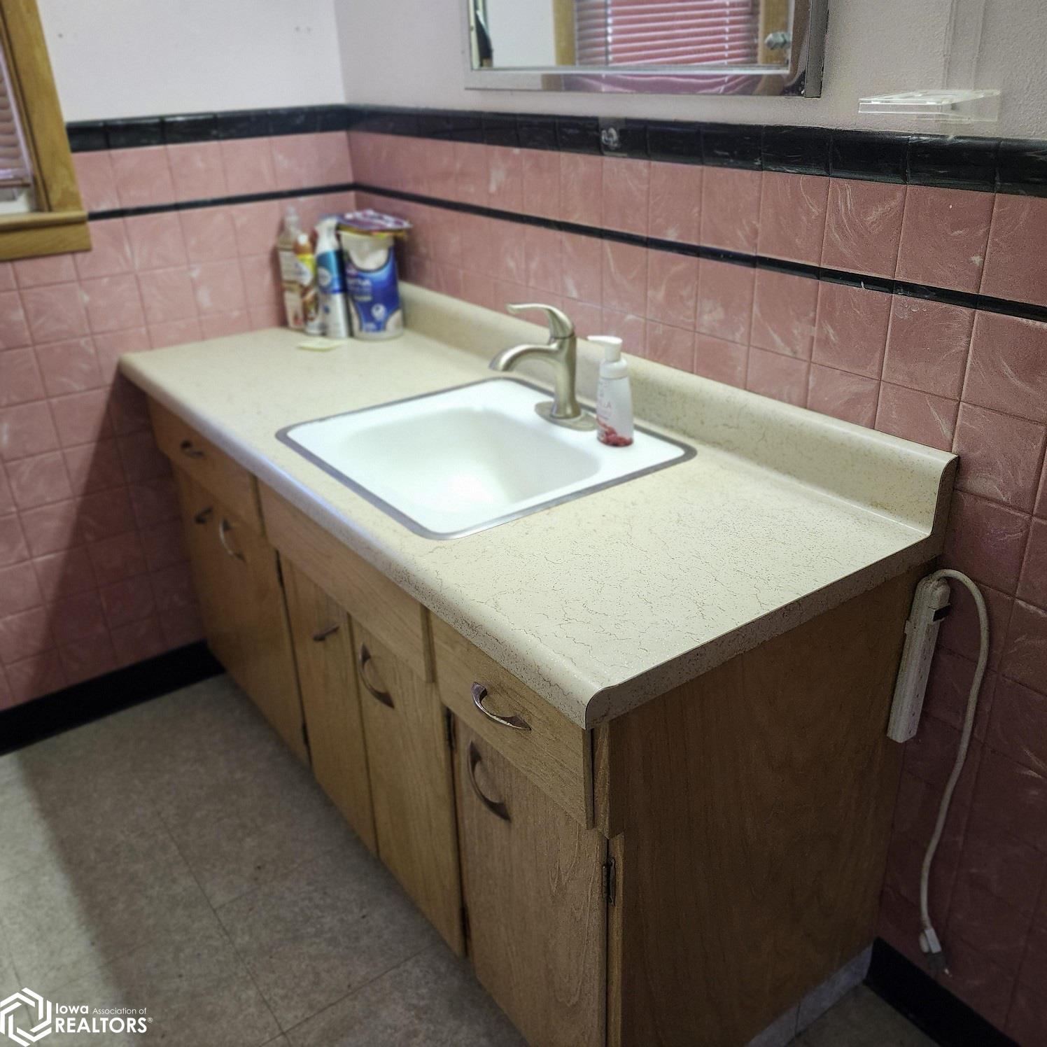 311 Se D Ave, Gilmore City, Iowa image 15