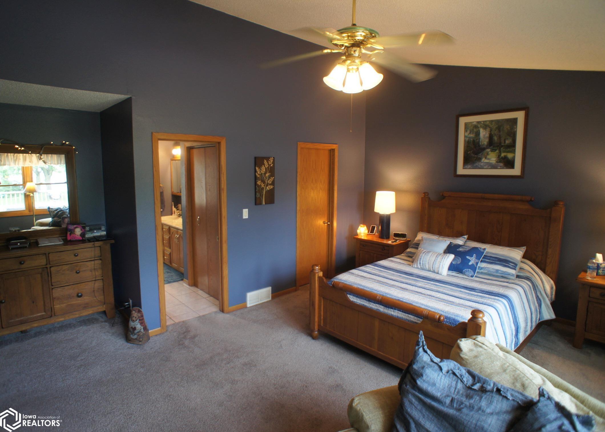 1611 Grand Street, Webster City, Iowa image 16
