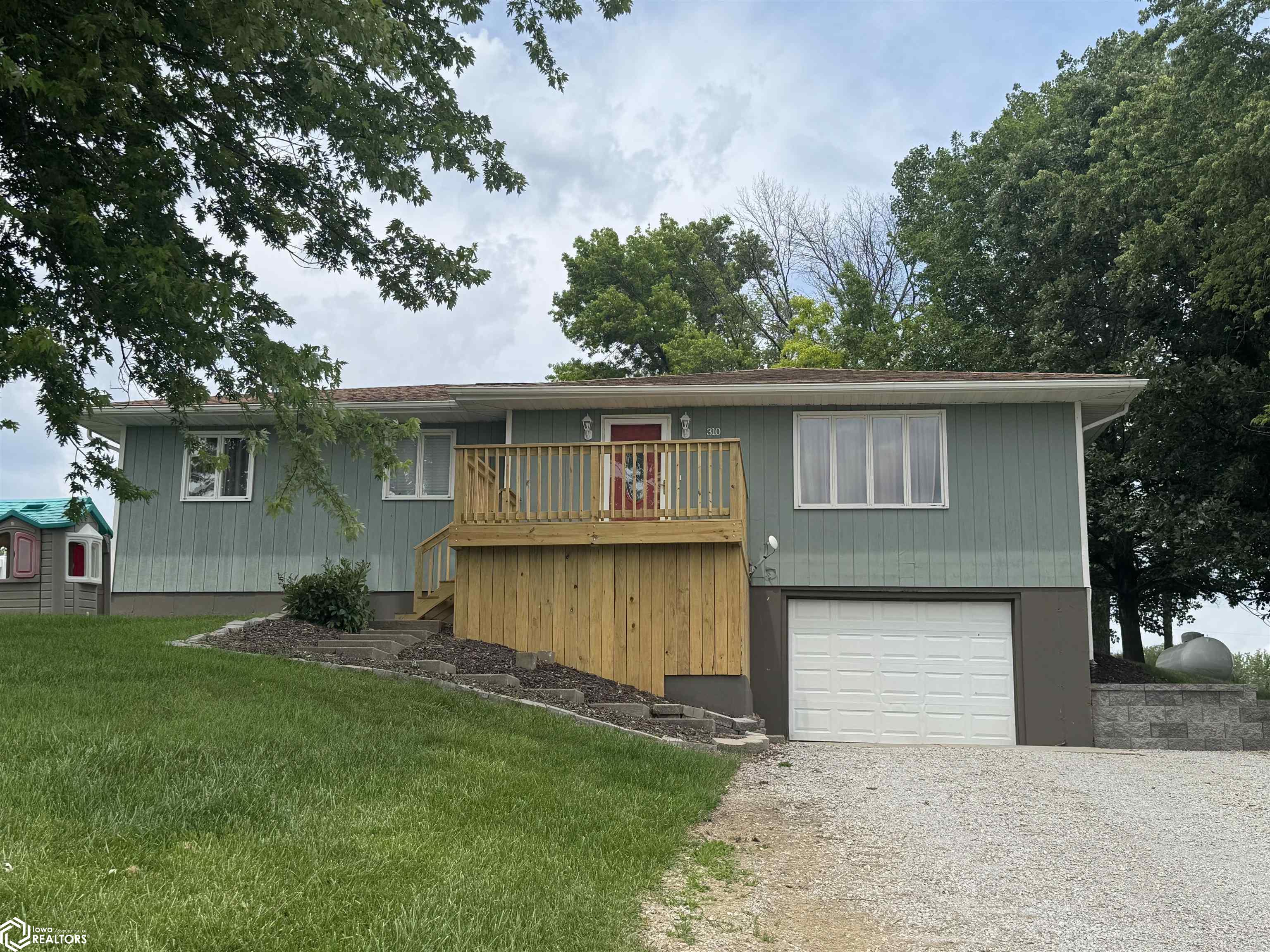 310 Hickory Street, Rathbun, Iowa image 1