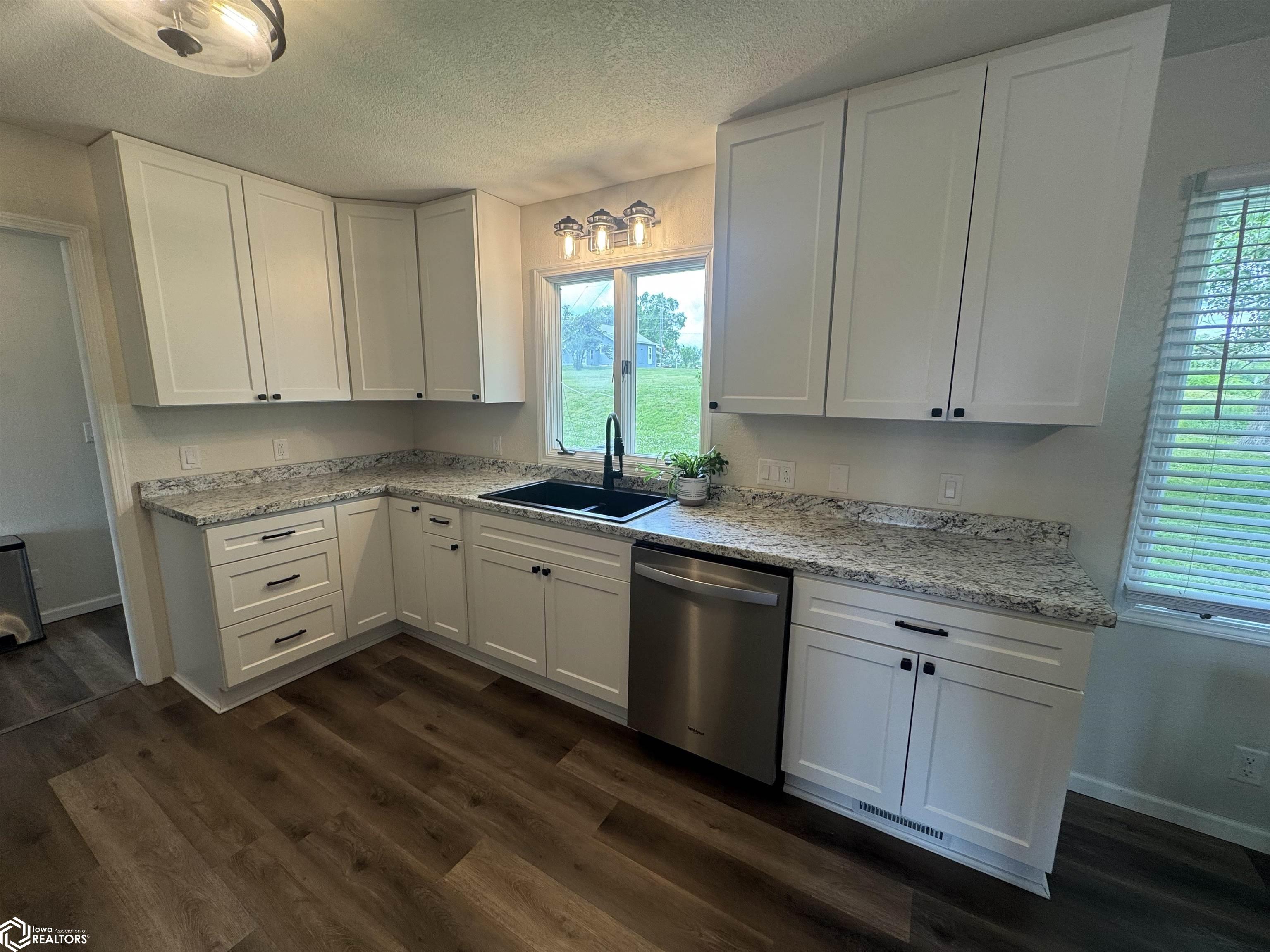 310 Hickory Street, Rathbun, Iowa image 17