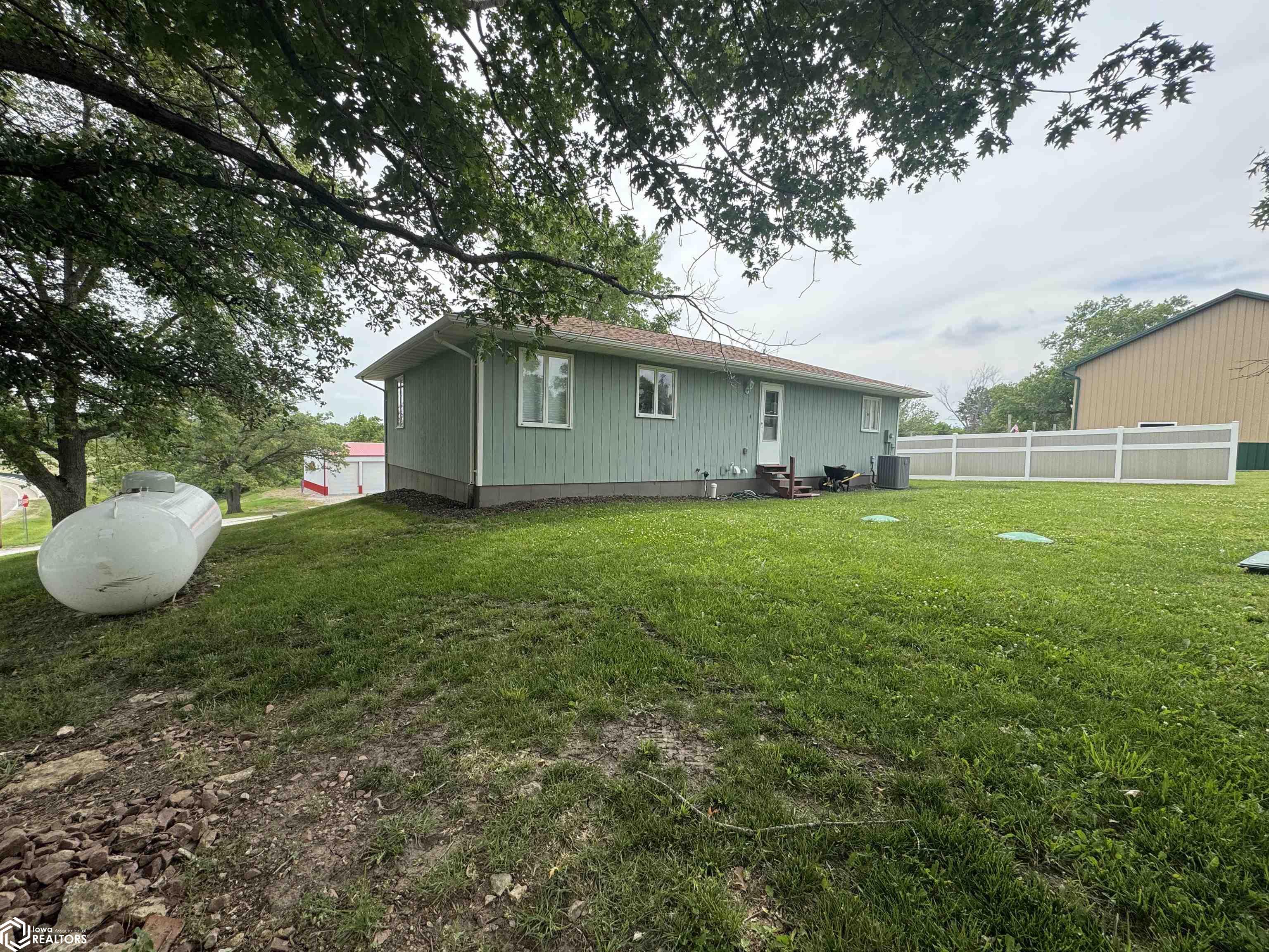 310 Hickory Street, Rathbun, Iowa image 36