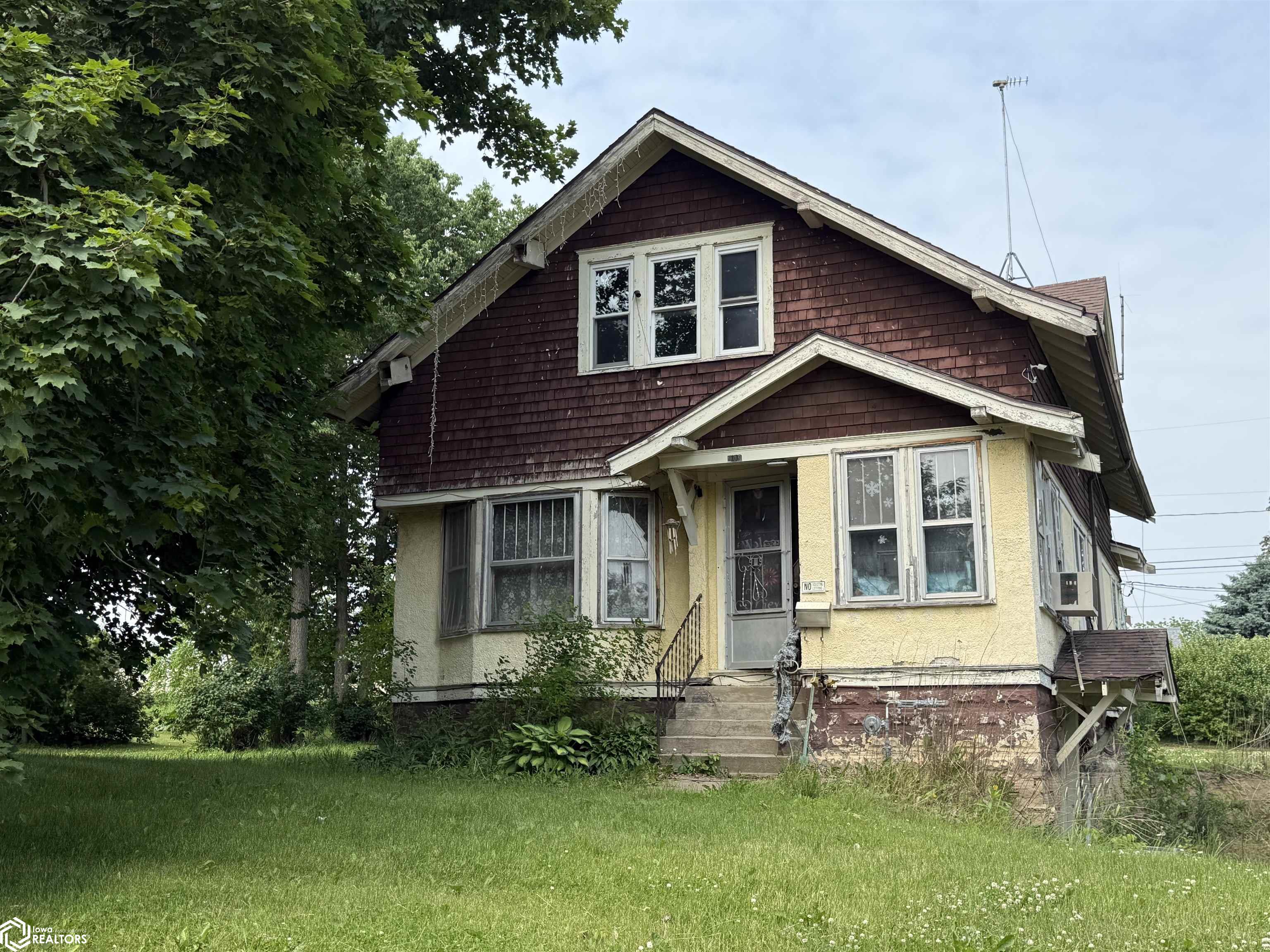 909 Harding Street, Tama, Iowa image 1
