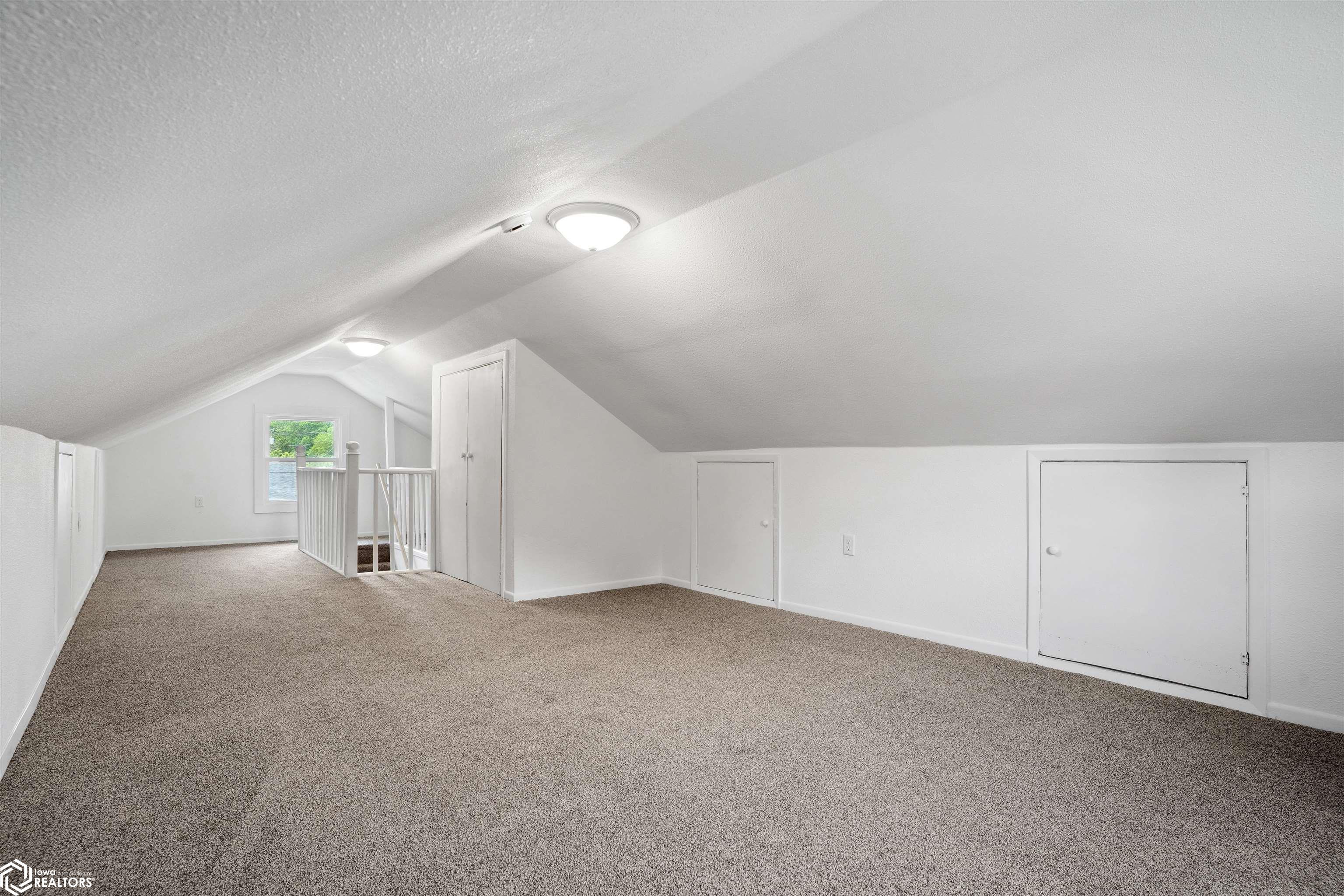 800 Harrison Avenue, Burlington, Iowa image 21