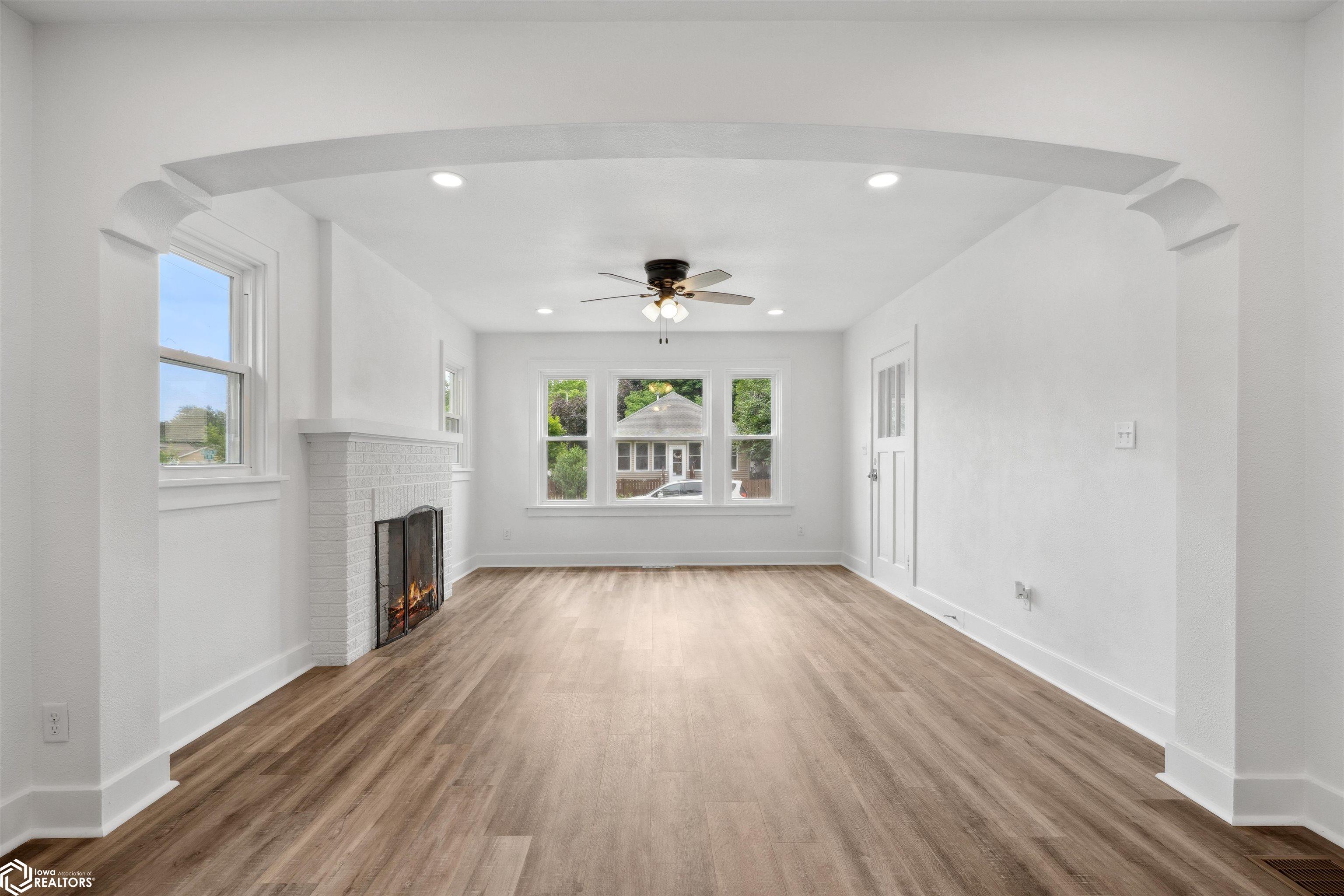 800 Harrison Avenue, Burlington, Iowa image 6