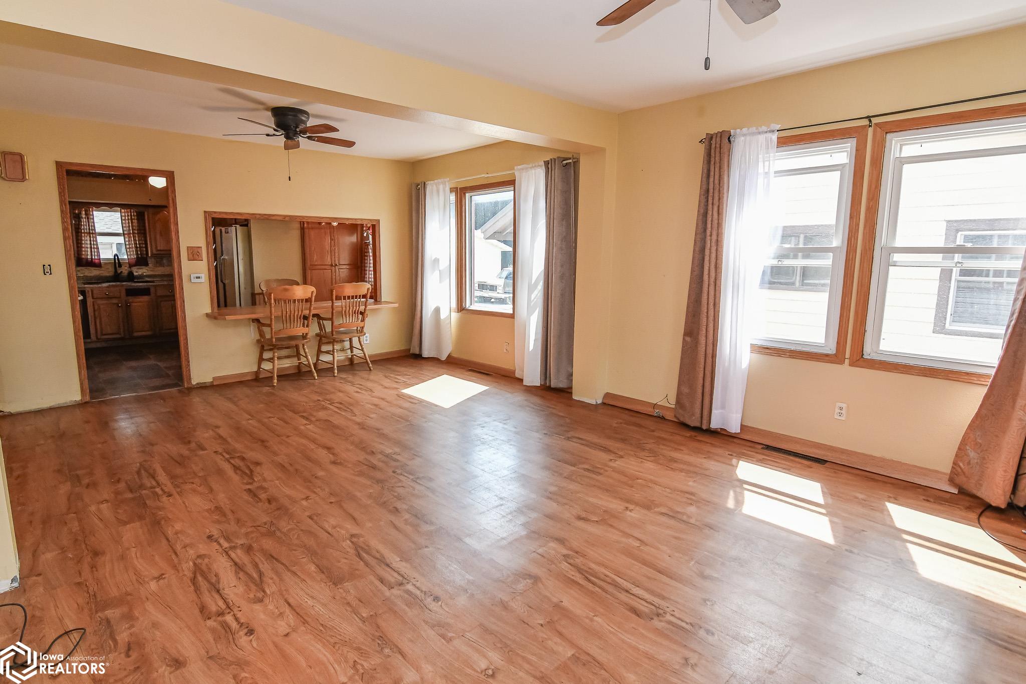 1107 May Street, Marshalltown, Iowa image 4