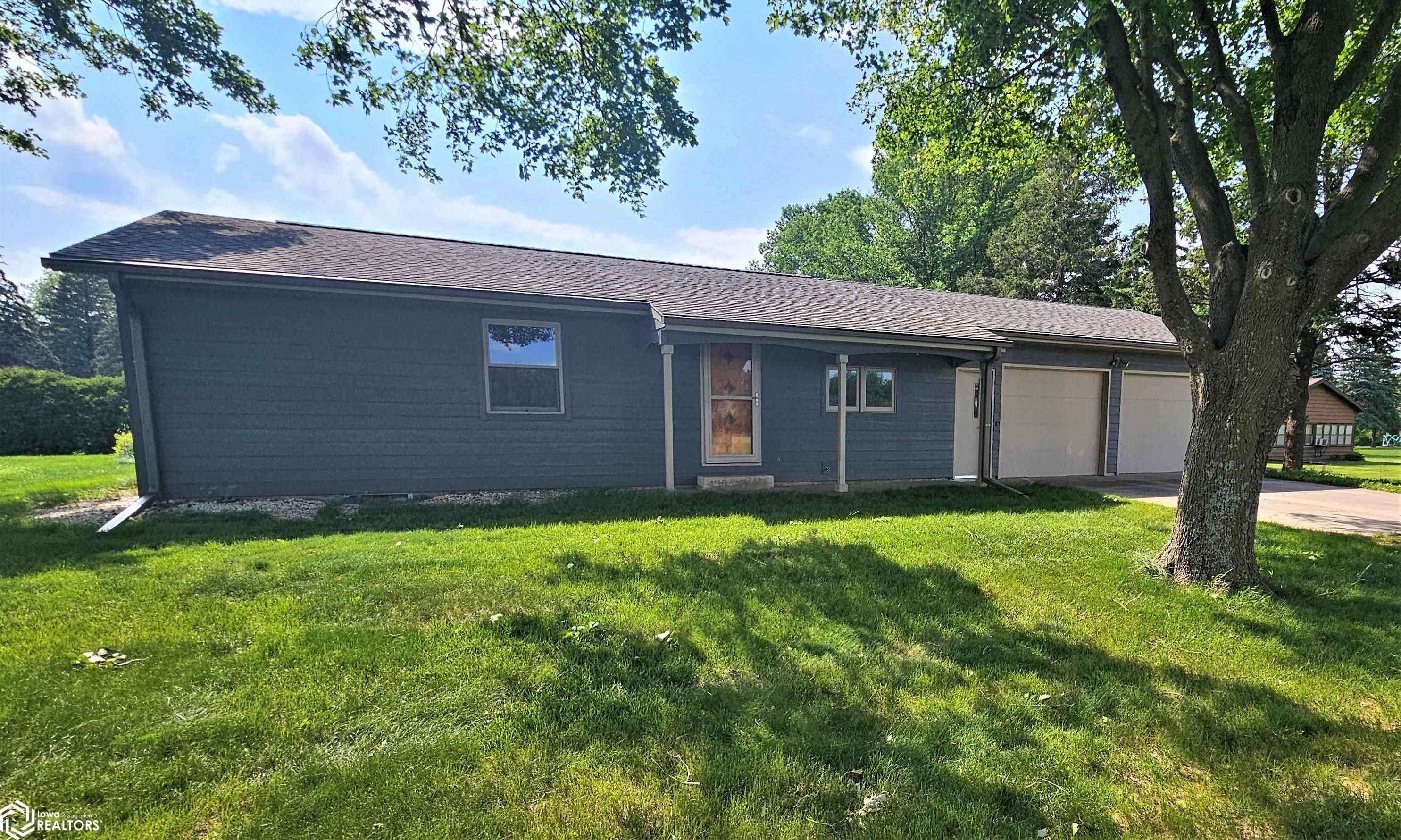 1215 190th Street, Algona, Iowa image 1
