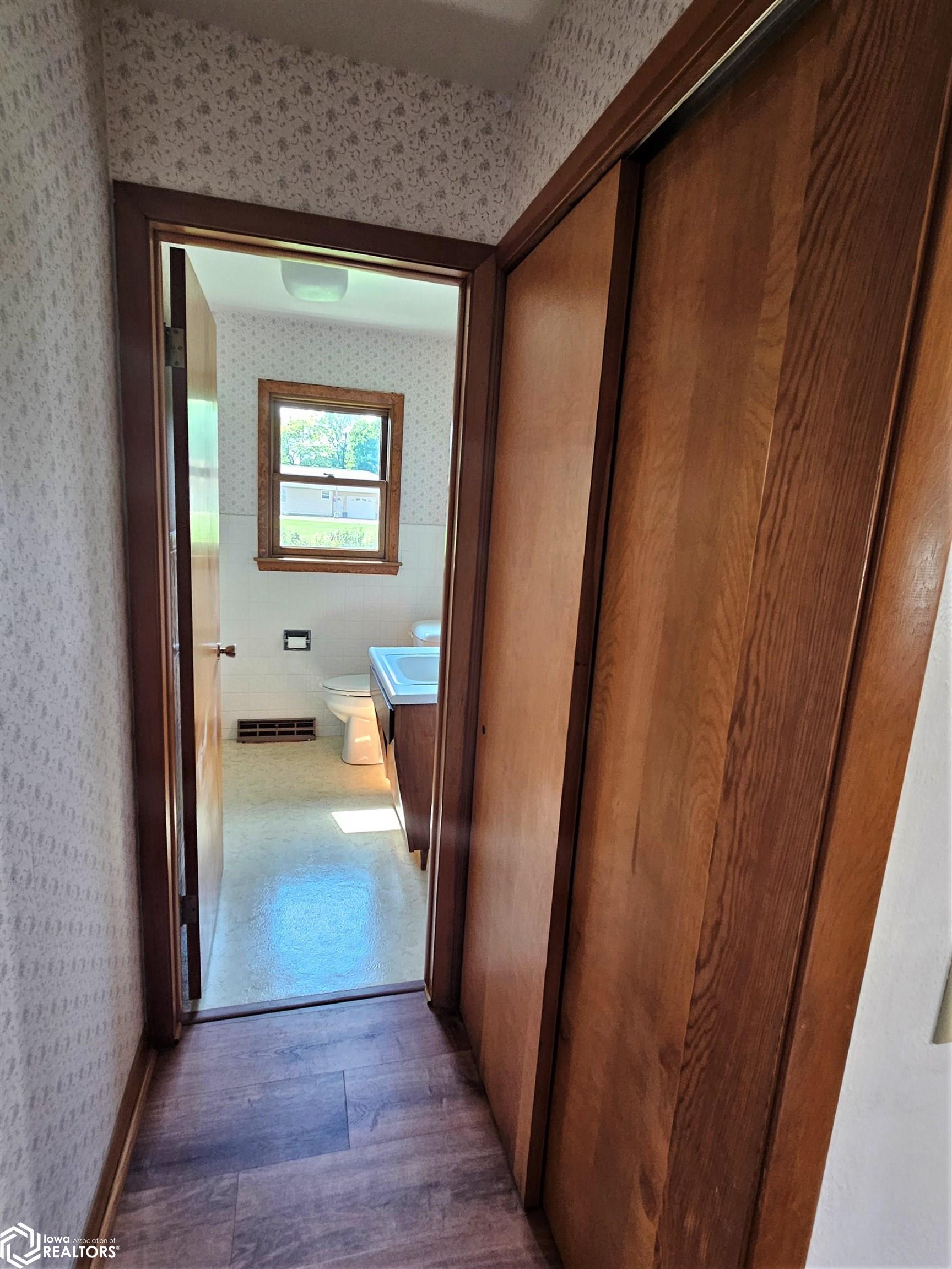 1215 190th Street, Algona, Iowa image 18