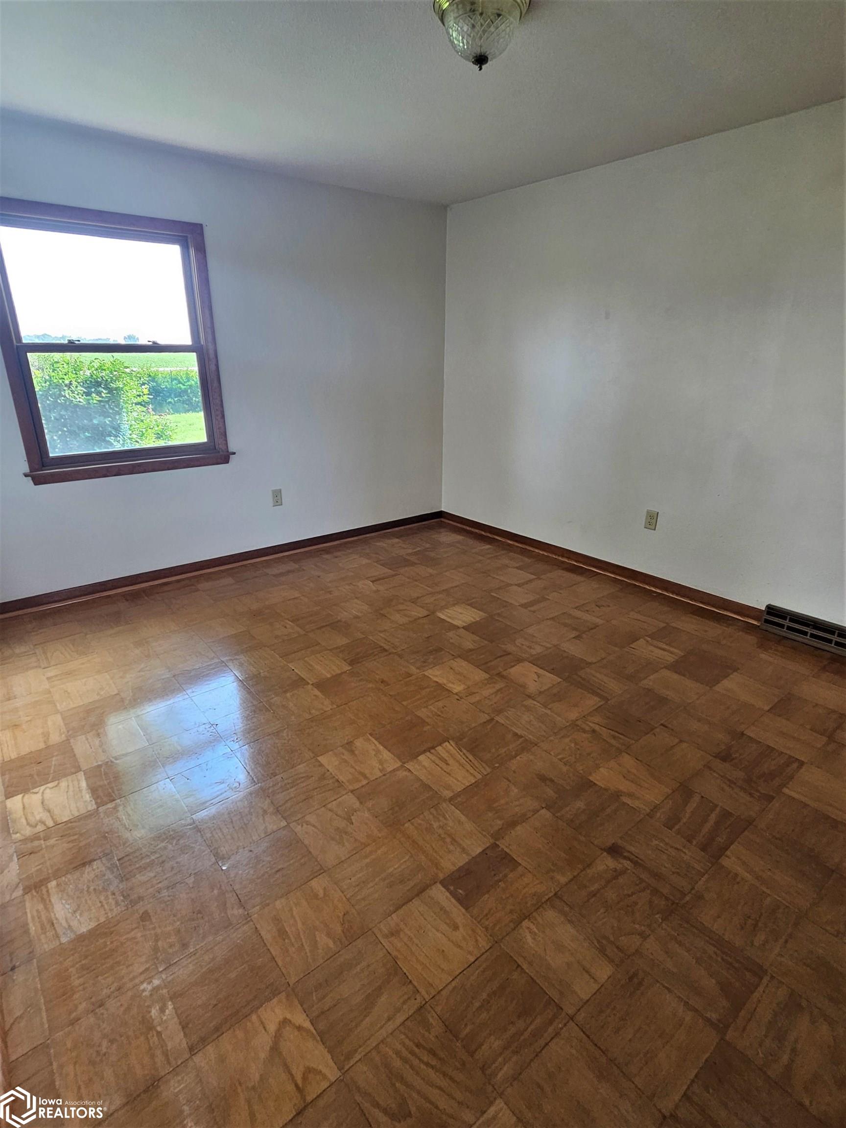 1215 190th Street, Algona, Iowa image 22