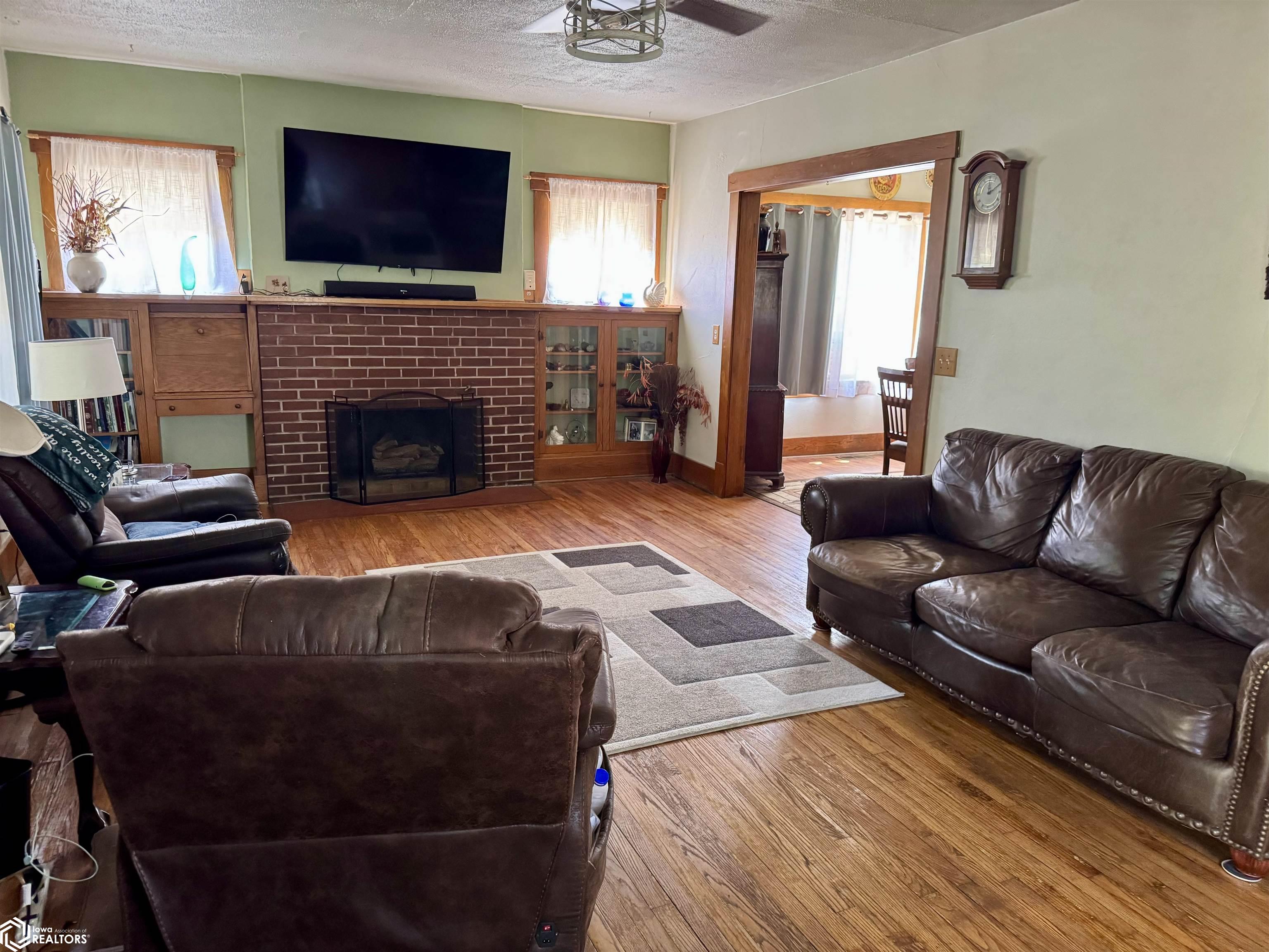 704 6th Avenue, Coon Rapids, Iowa image 3