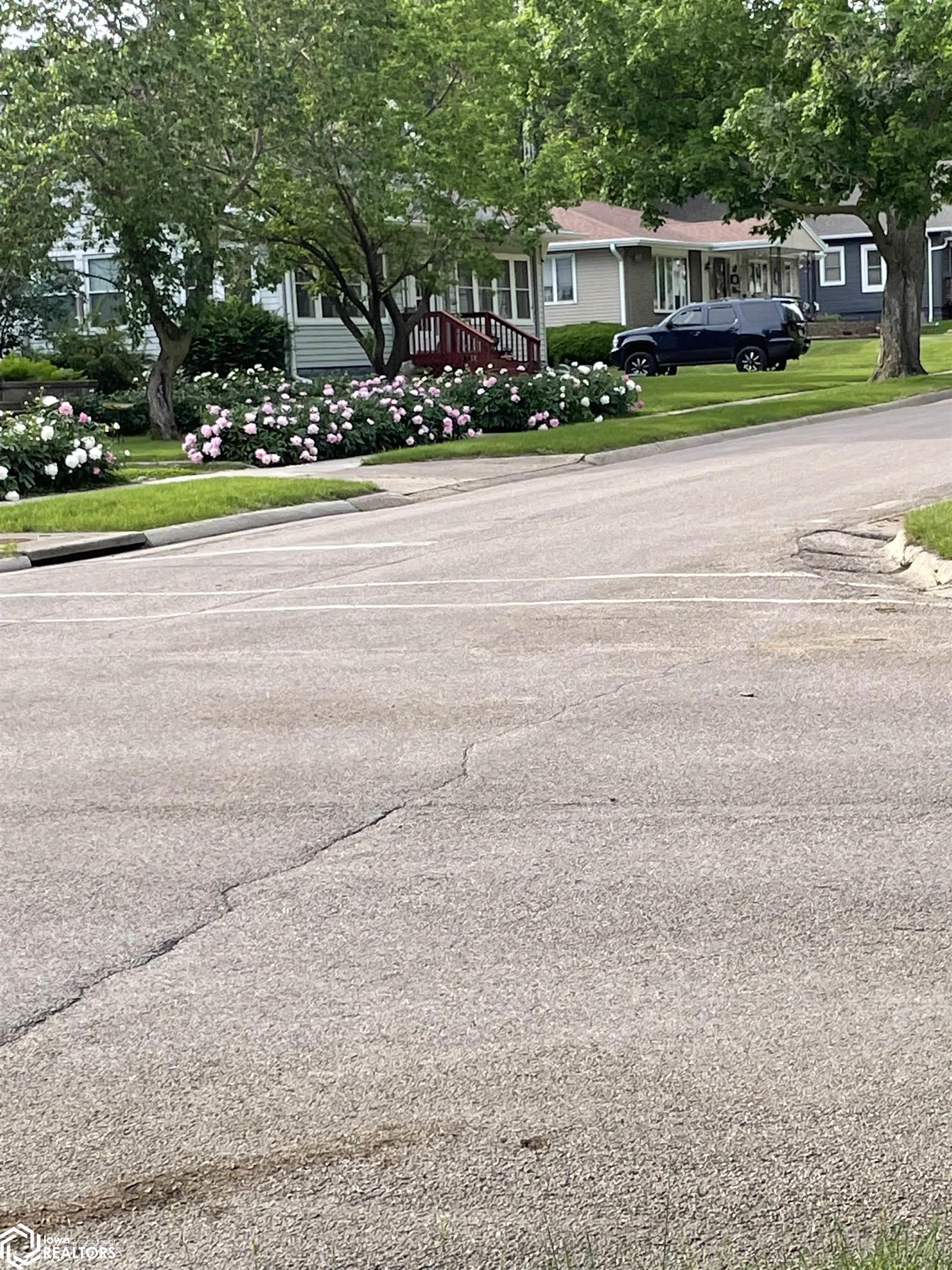 704 6th Avenue, Coon Rapids, Iowa image 24