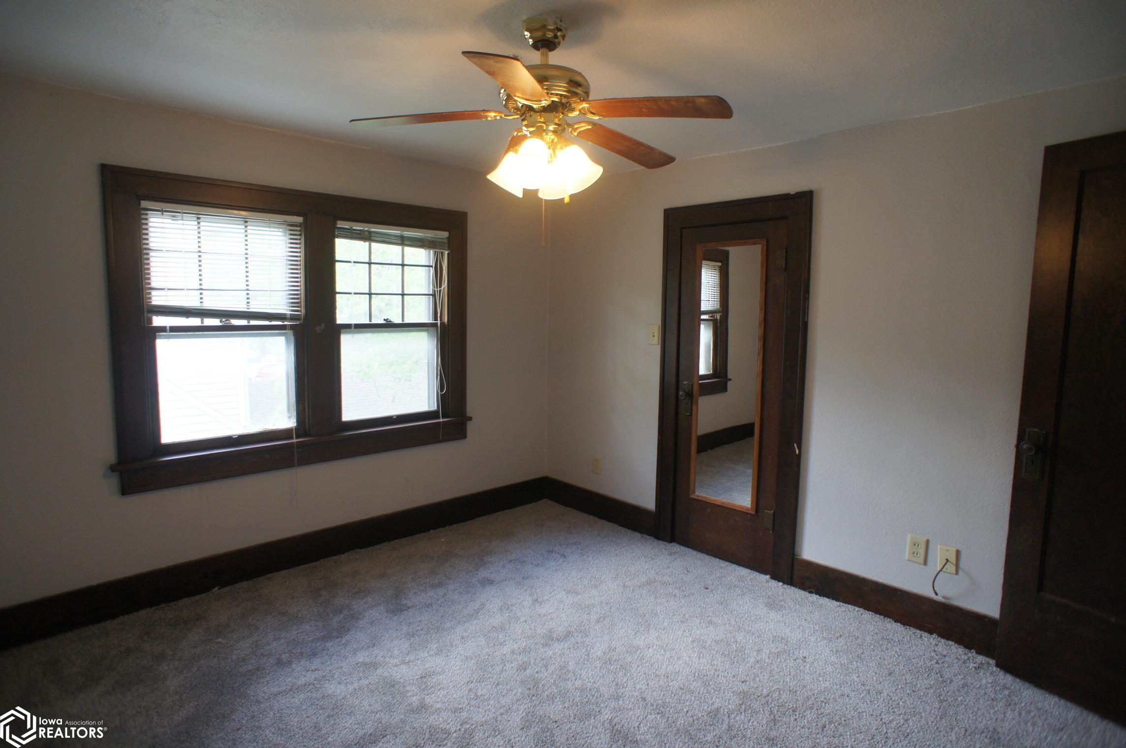 944 Division Street, Webster City, Iowa image 15