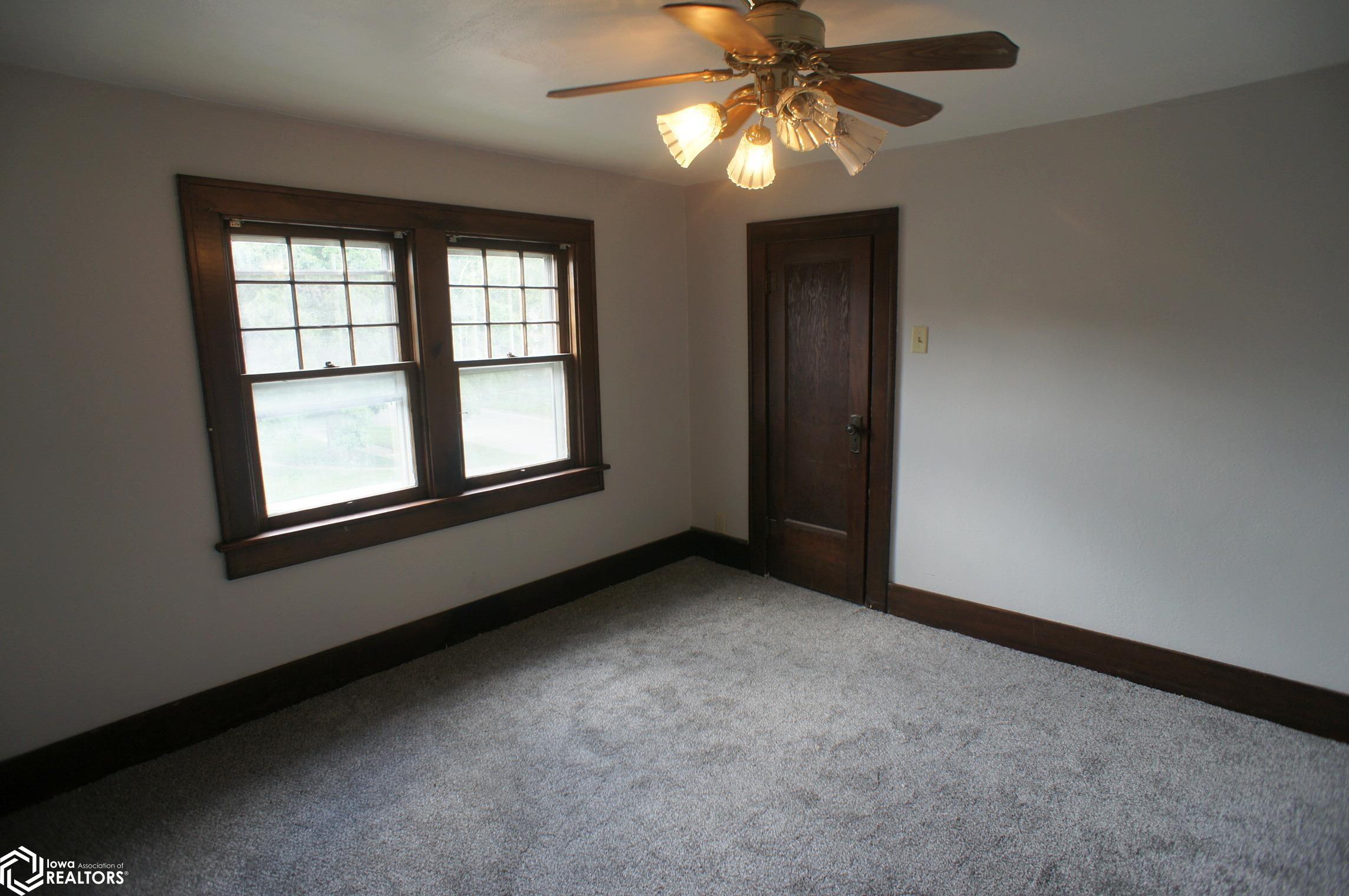 944 Division Street, Webster City, Iowa image 17