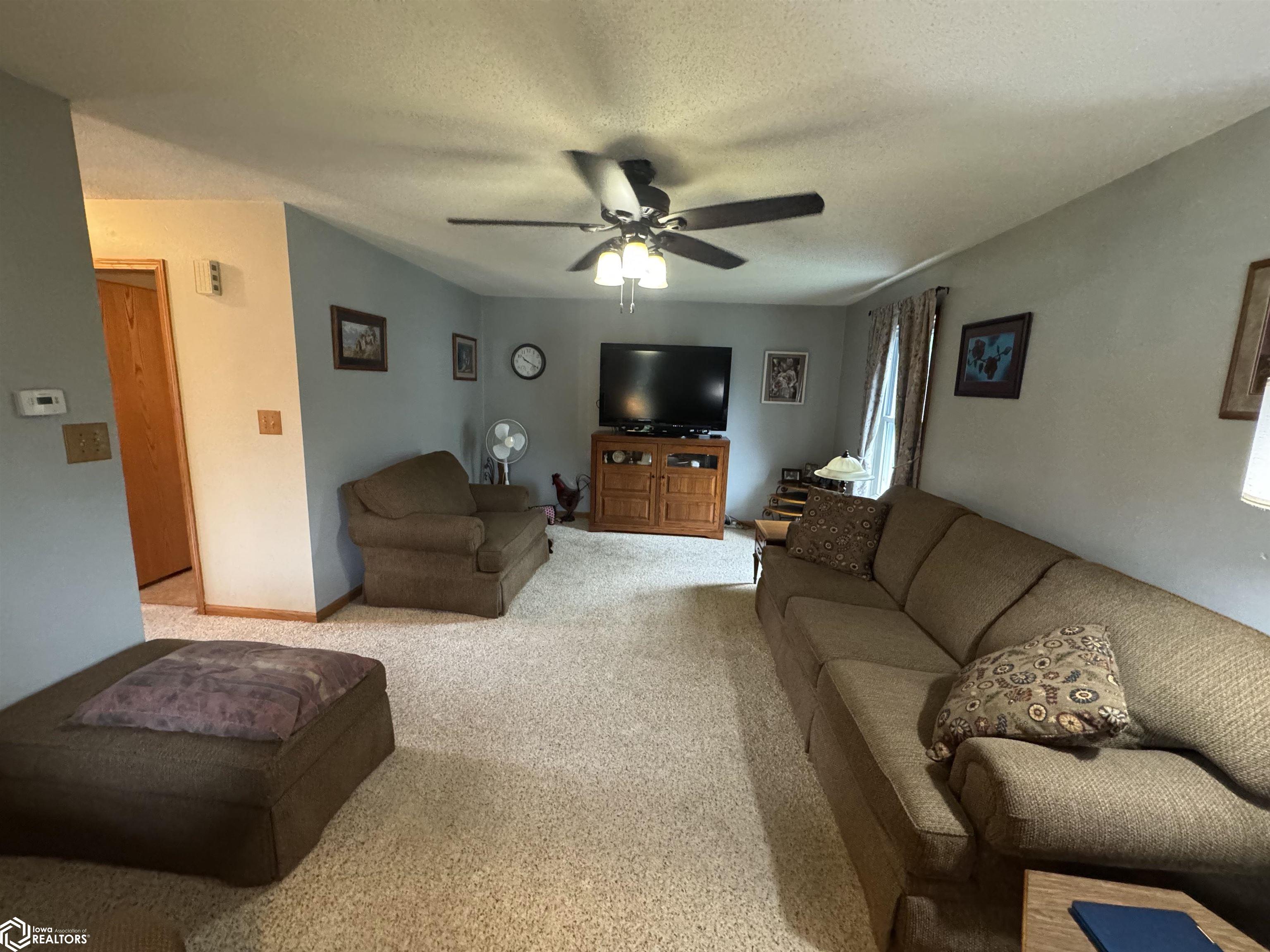 212 Albany Street, Ottumwa, Iowa image 8