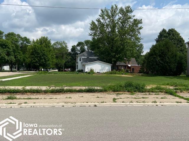 106 3rd Street, Britt, Iowa image 1