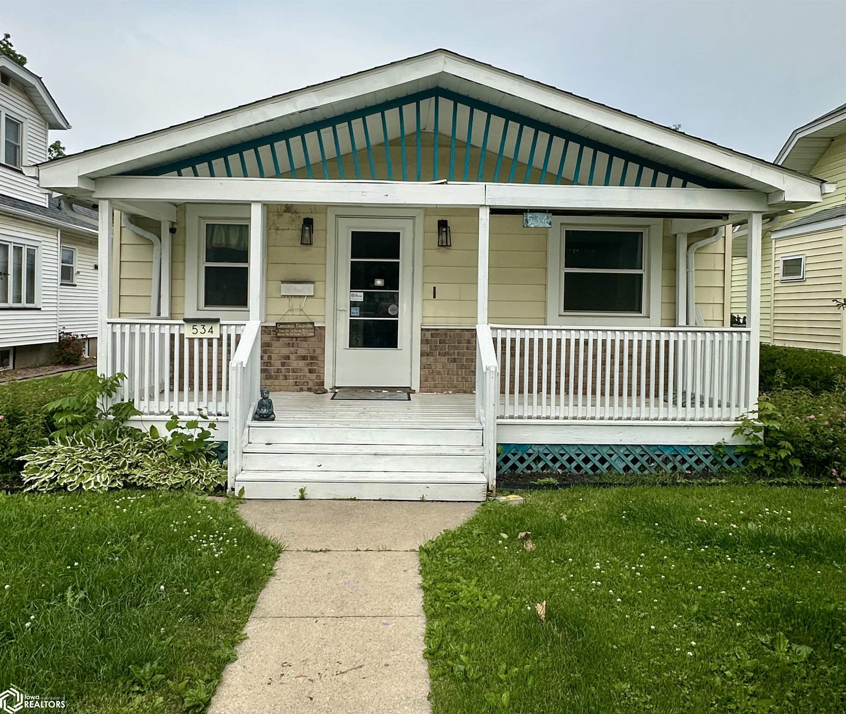 534 Broadway Street, West Burlington, Iowa image 1