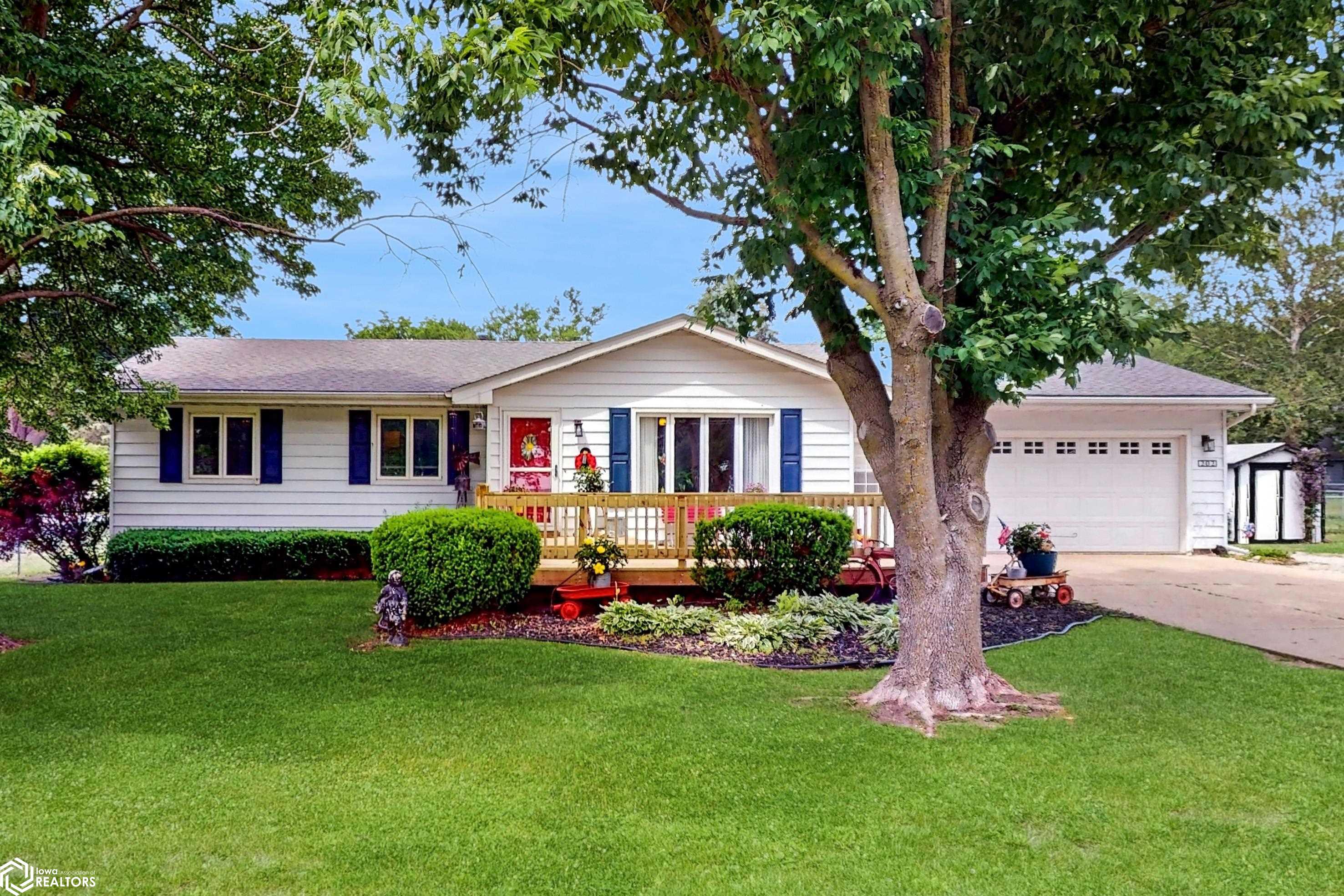 202 Oak Avenue, Mitchellville, Iowa image 1