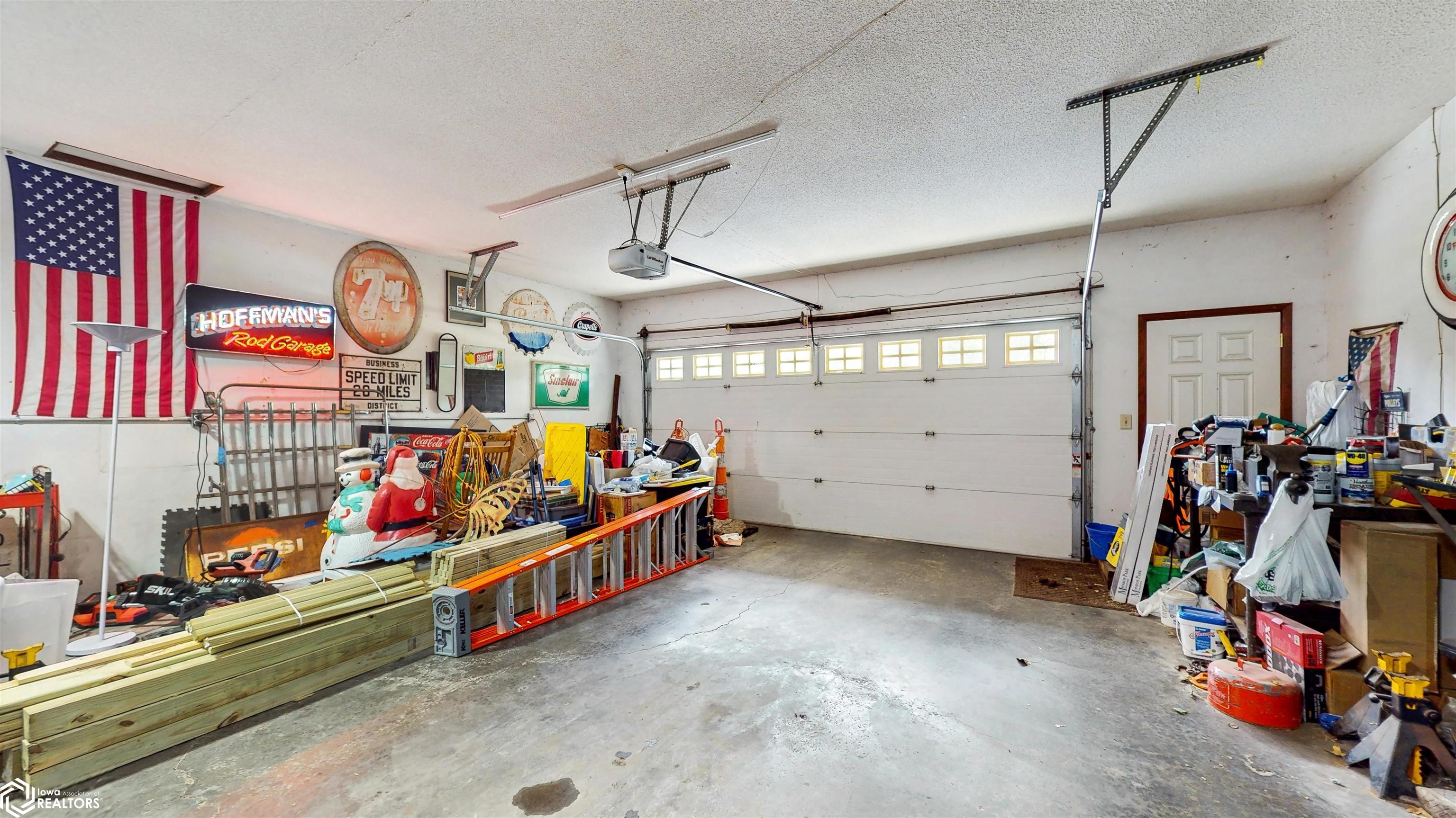 202 Oak Avenue, Mitchellville, Iowa image 21