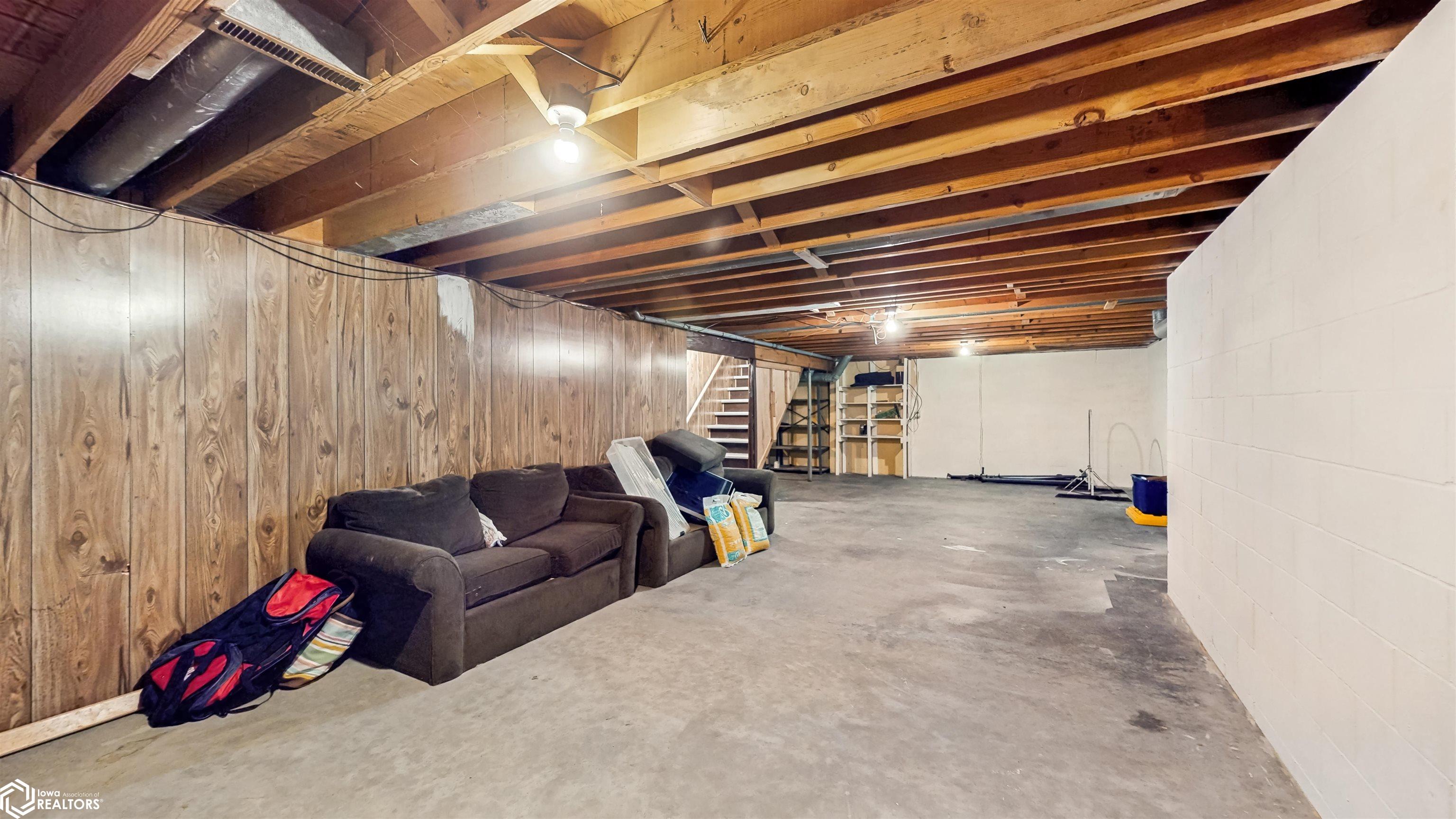 202 Oak Avenue, Mitchellville, Iowa image 23