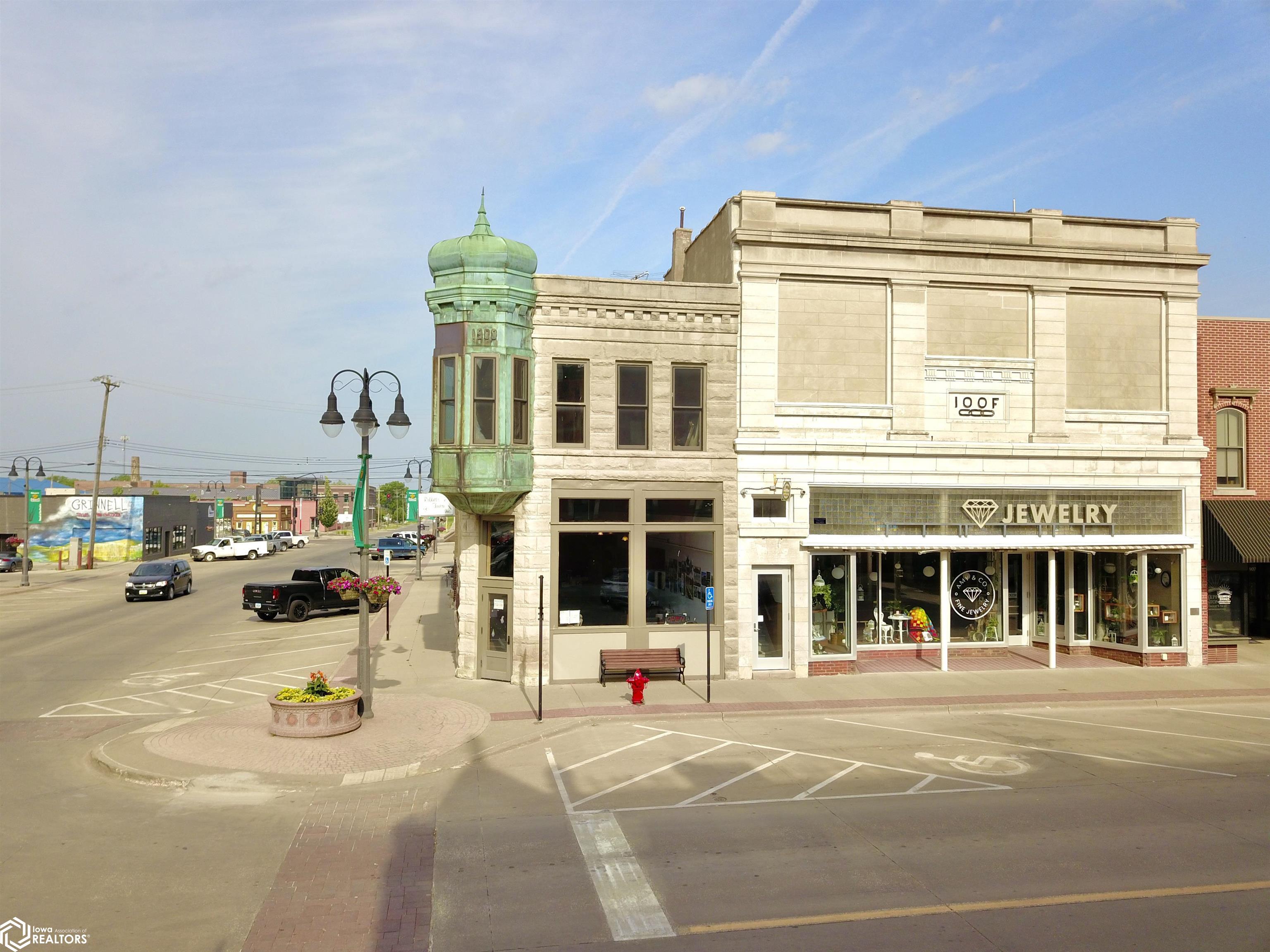 901 Main Street, Grinnell, Iowa image 36