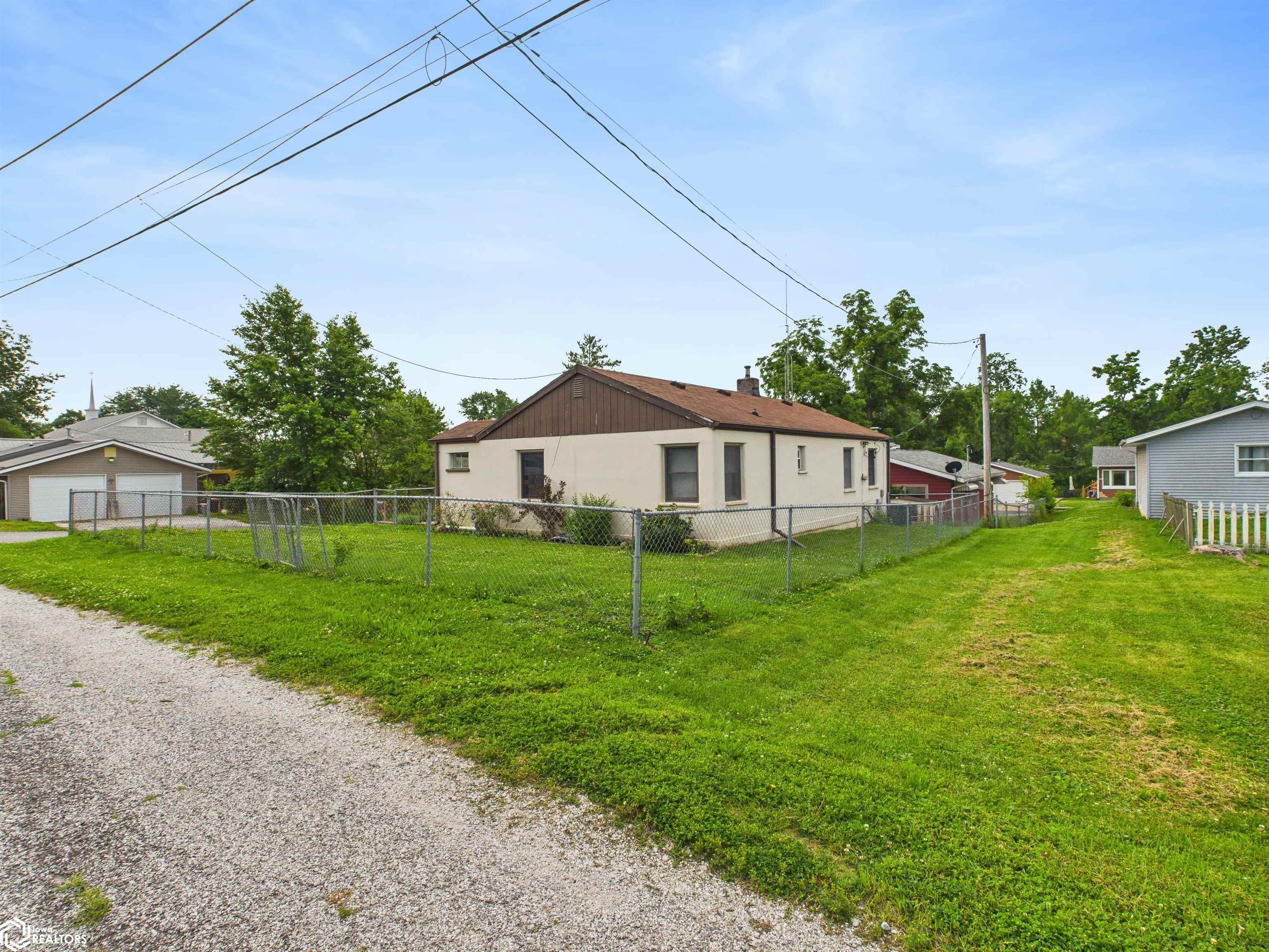 51 S 8th, Hamilton, Illinois image 19