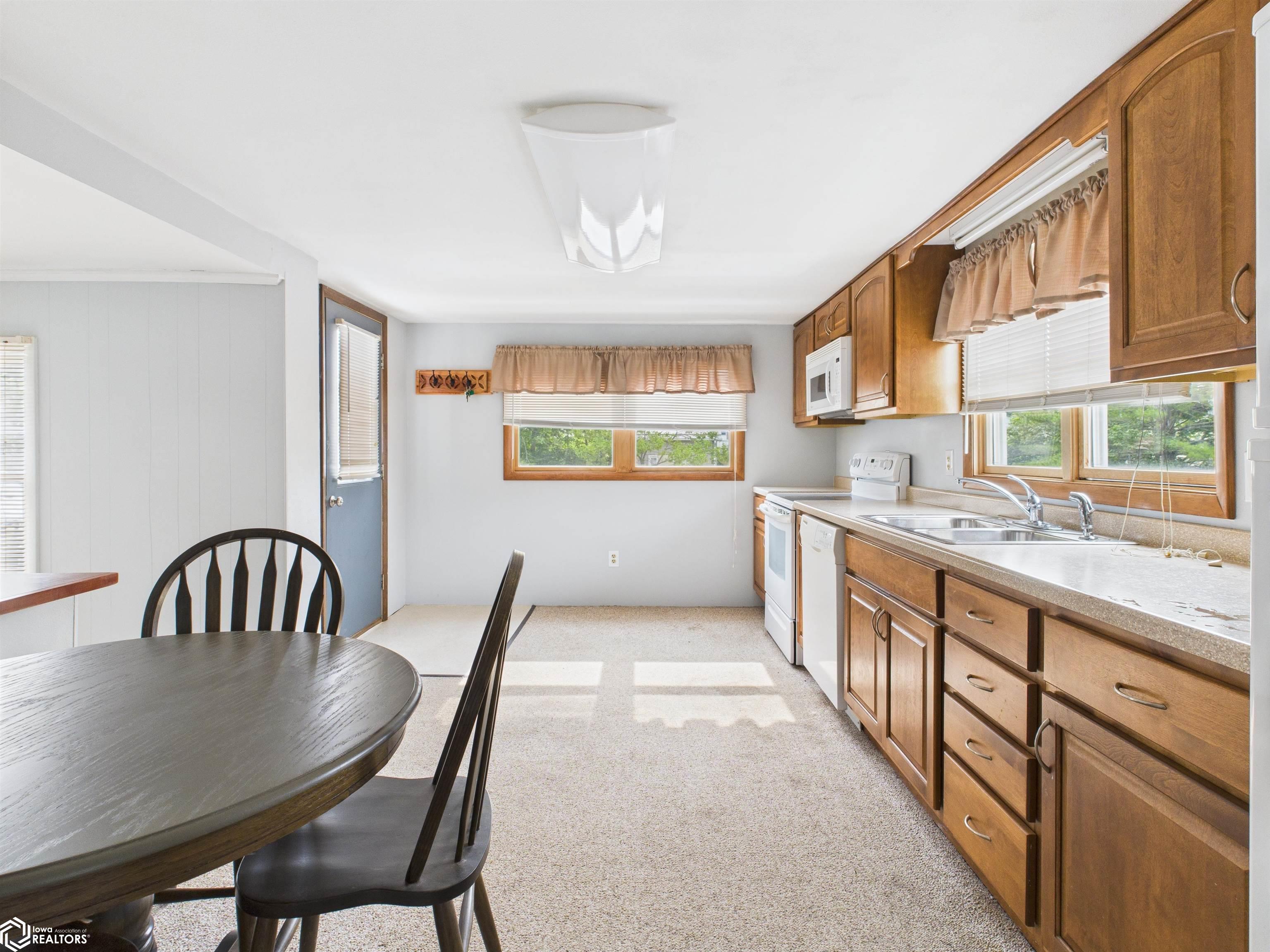 51 S 8th, Hamilton, Illinois image 5