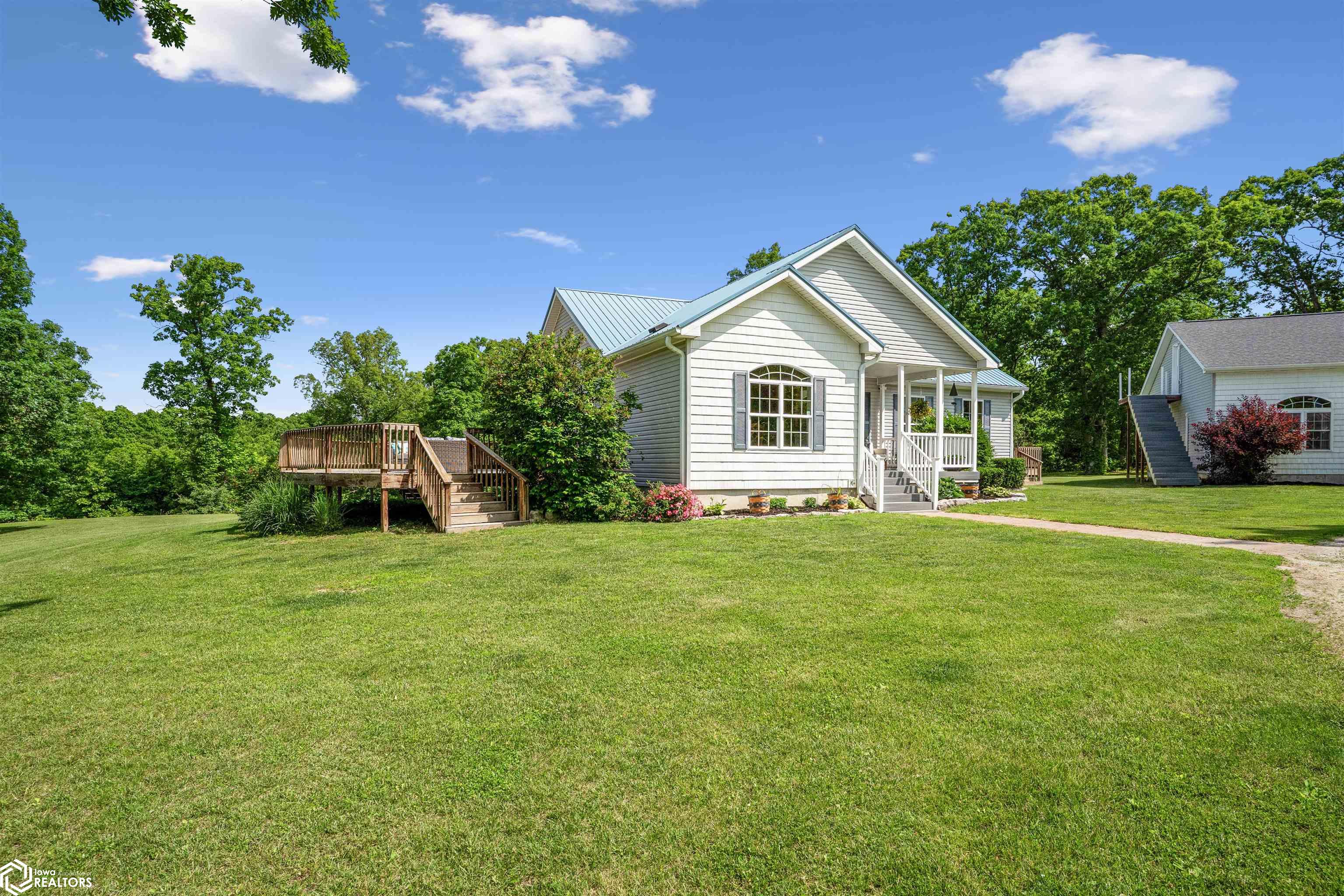 2461 Carbide Lane, Keokuk, Iowa image 3
