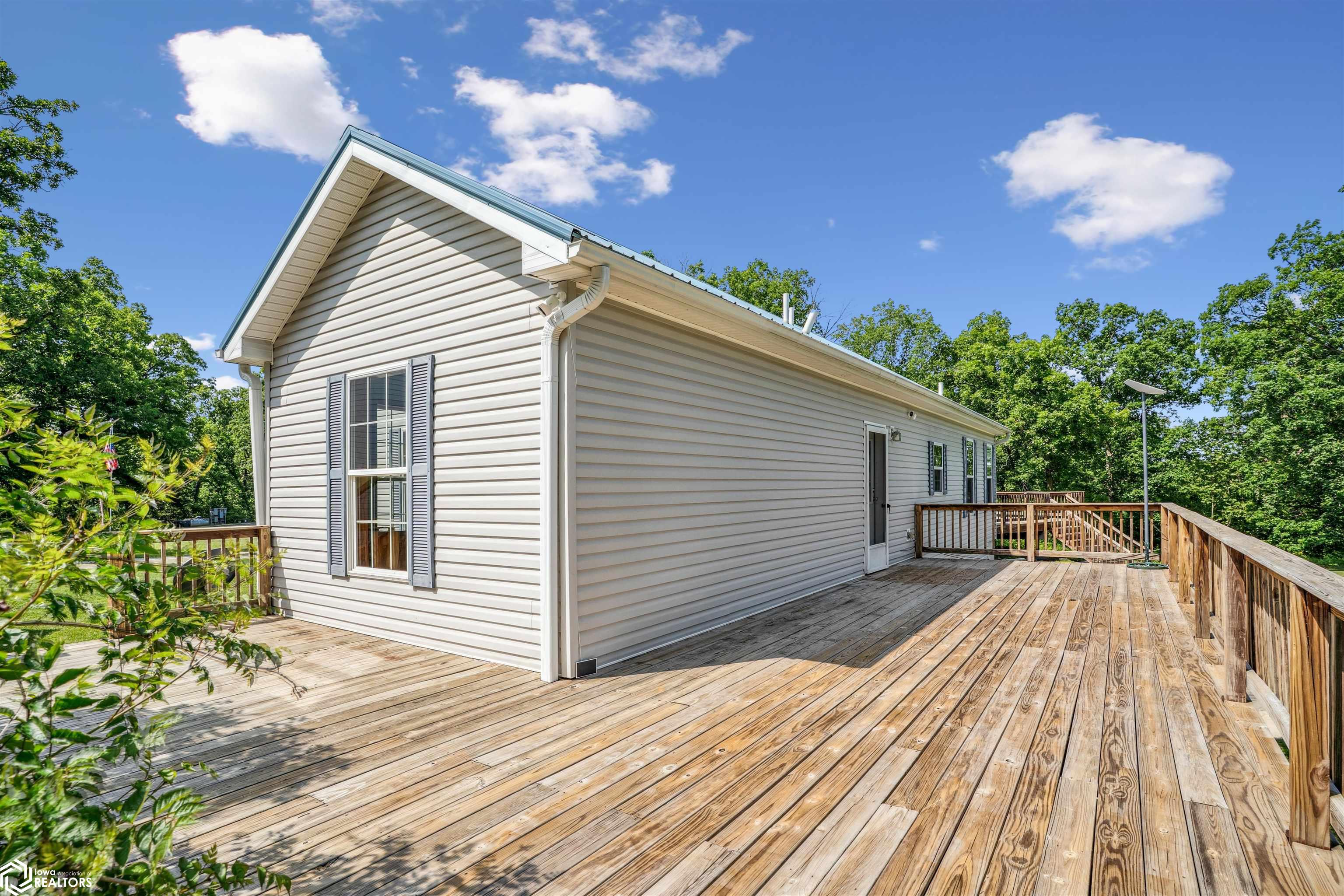 2461 Carbide Lane, Keokuk, Iowa image 25
