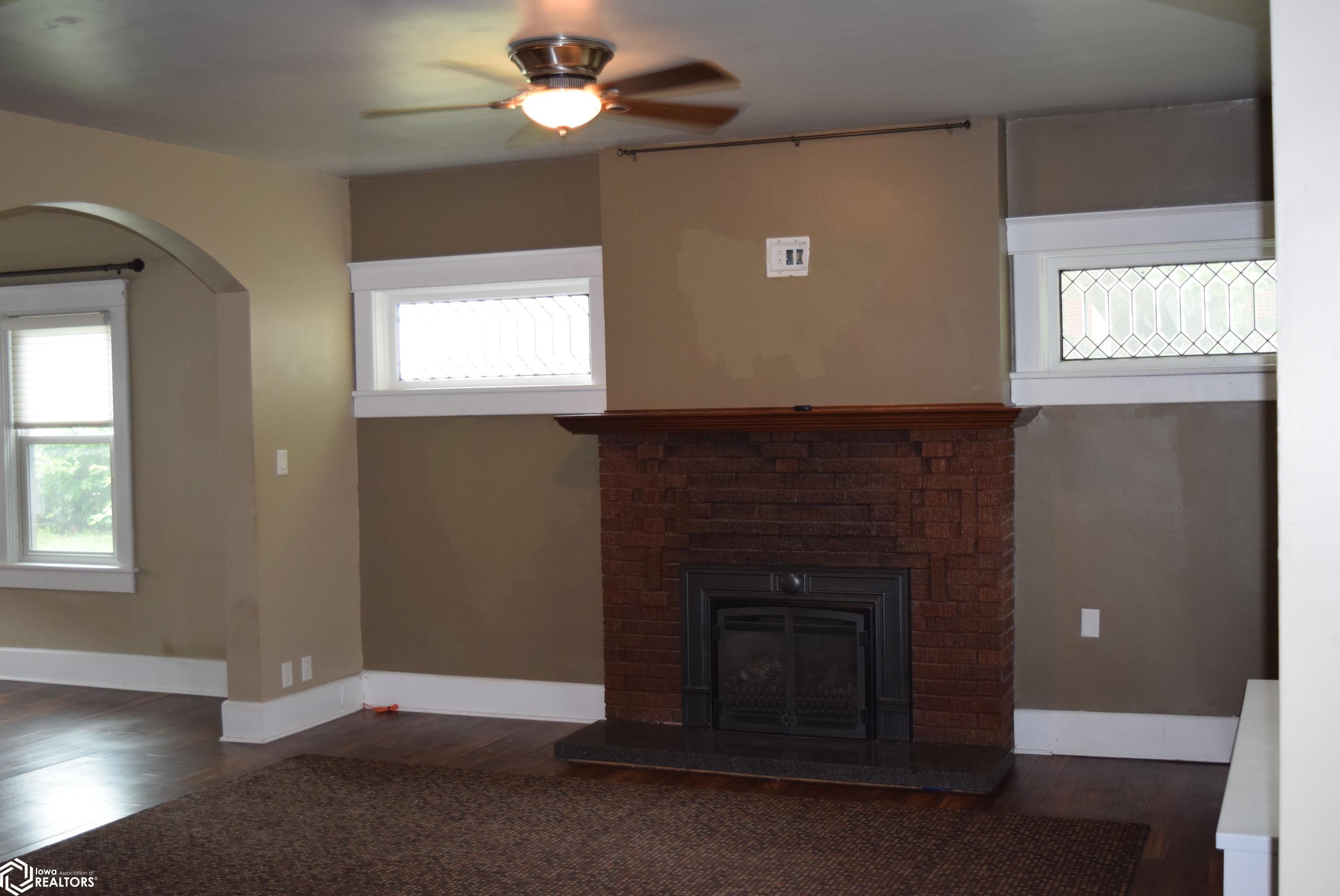 517 10th Street, Fort Madison, Iowa image 3