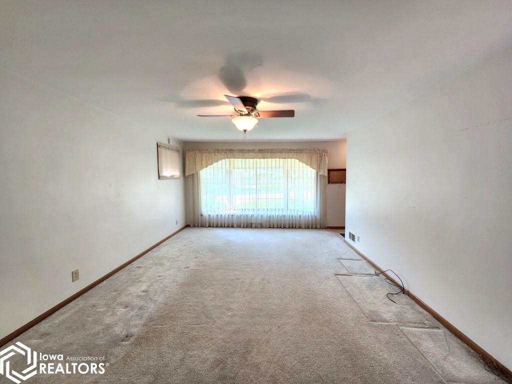 1316 2nd Street, Mason City, Iowa image 2