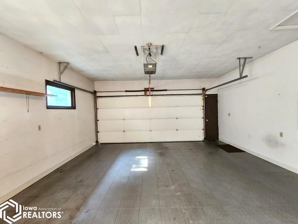 1316 2nd Street, Mason City, Iowa image 24