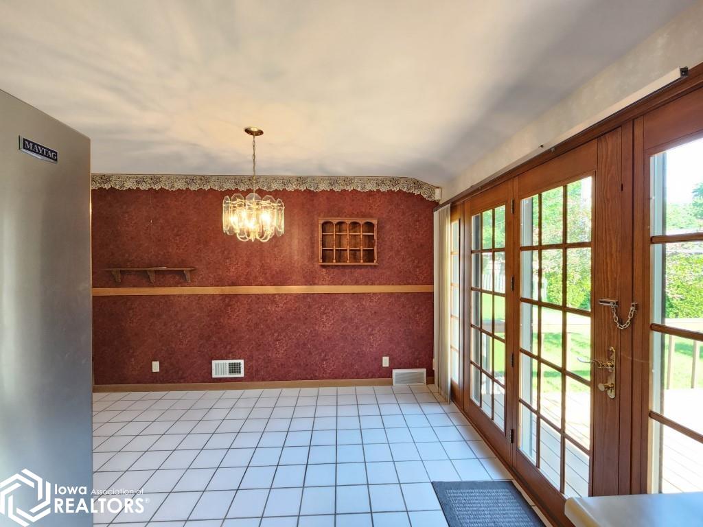 1316 2nd Street, Mason City, Iowa image 4