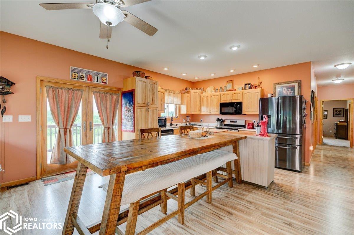 15458 135th Street, Grand River, Iowa image 9