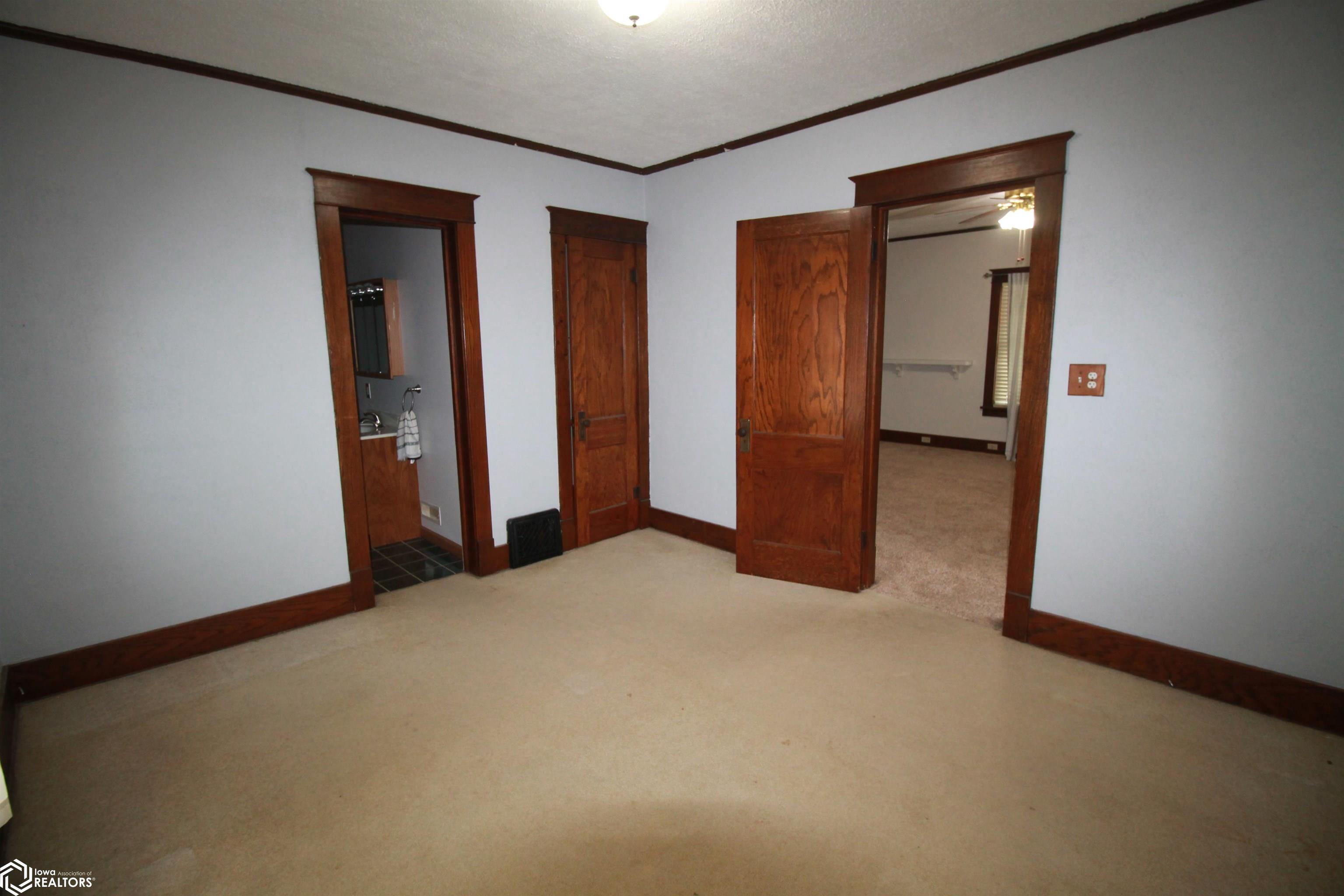 219 W Clark Street, Clarinda, Iowa image 15