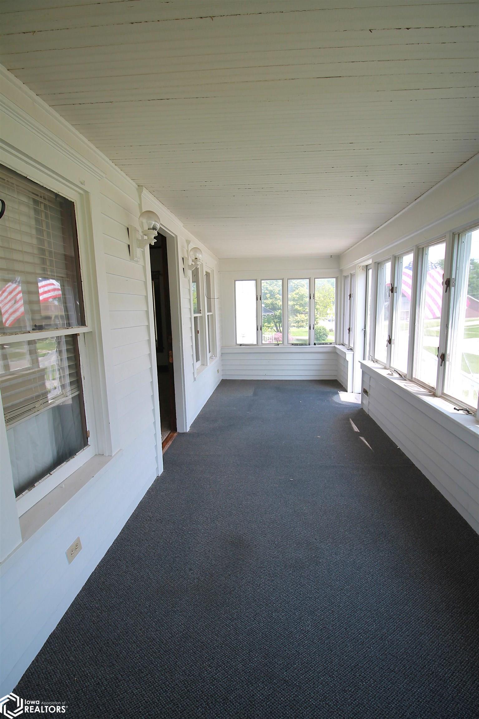 219 W Clark Street, Clarinda, Iowa image 3