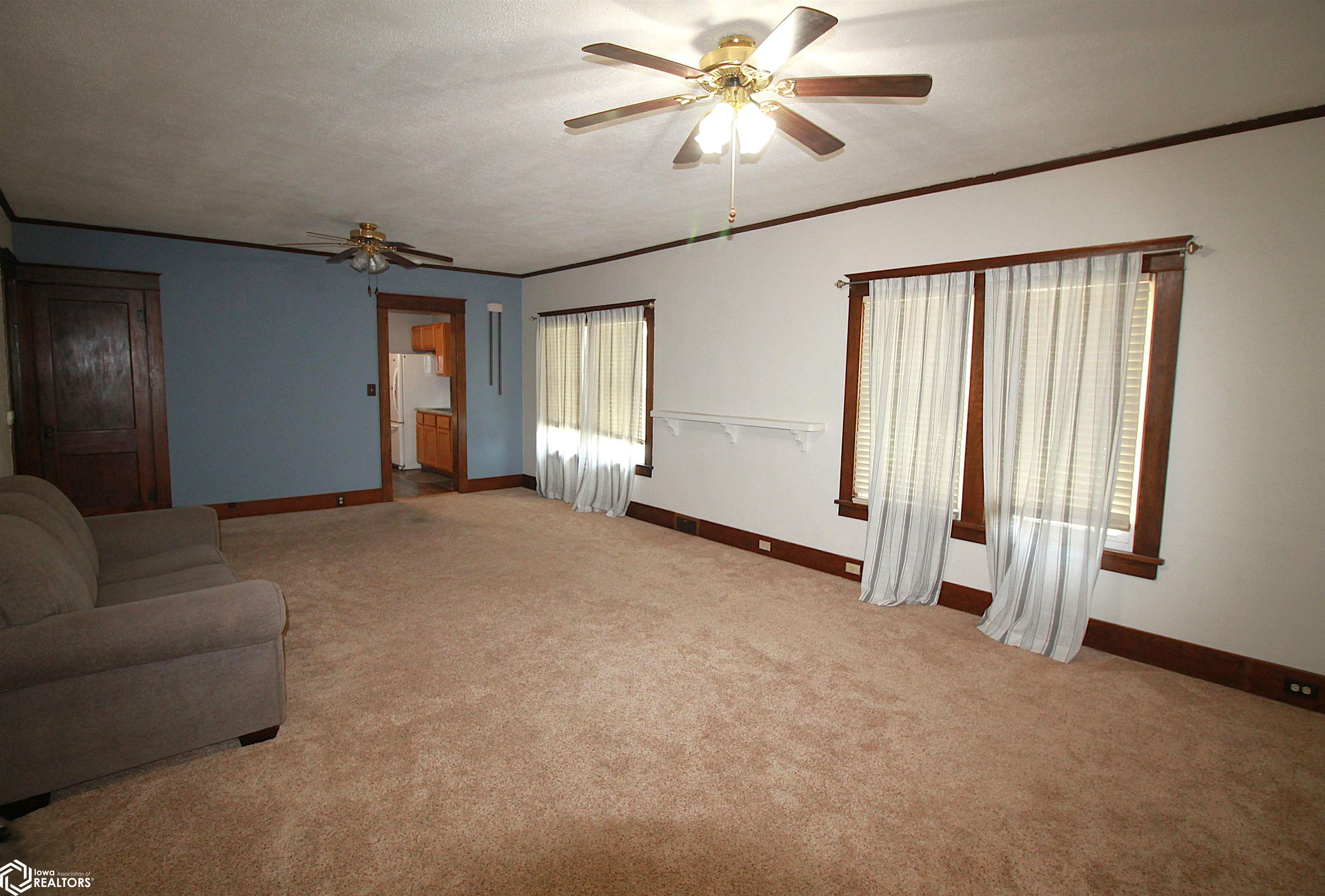219 W Clark Street, Clarinda, Iowa image 5