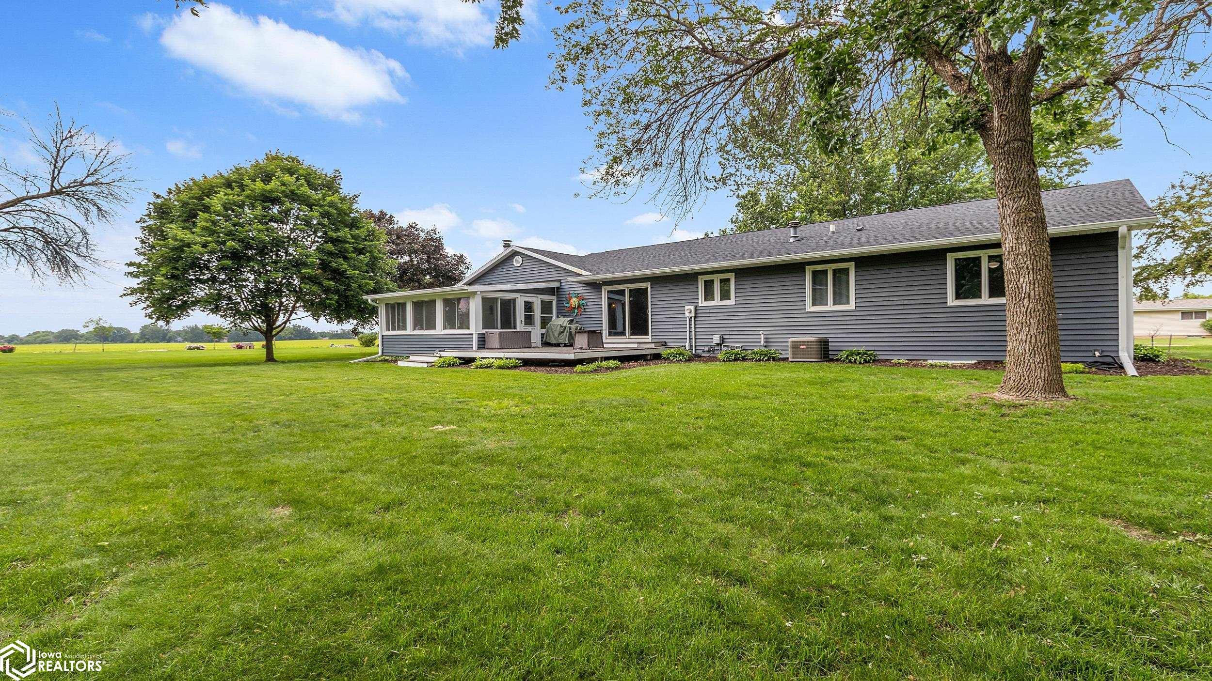 8 Williamsburg Cir, Mason City, Iowa image 26