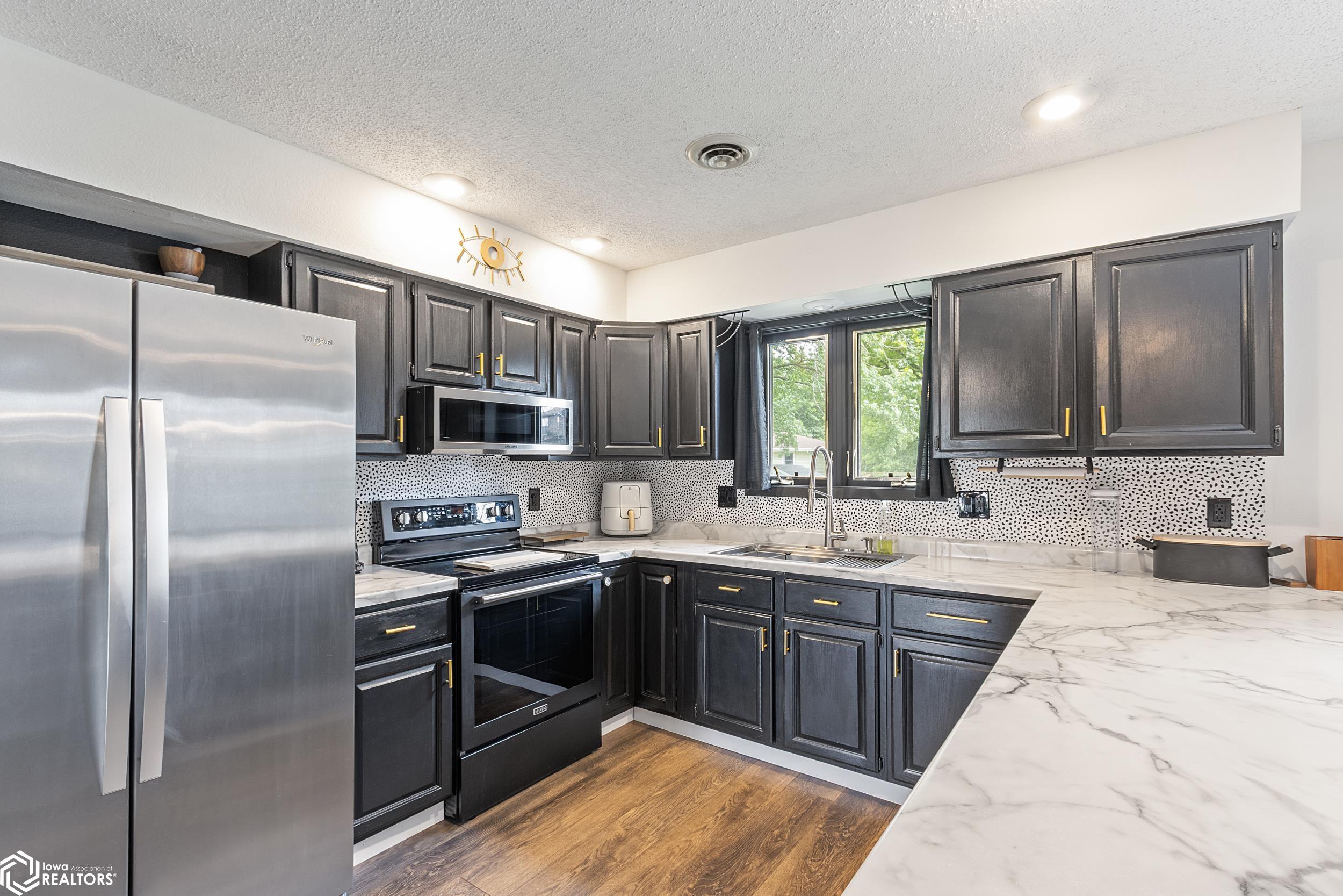 8 Williamsburg Cir, Mason City, Iowa image 7