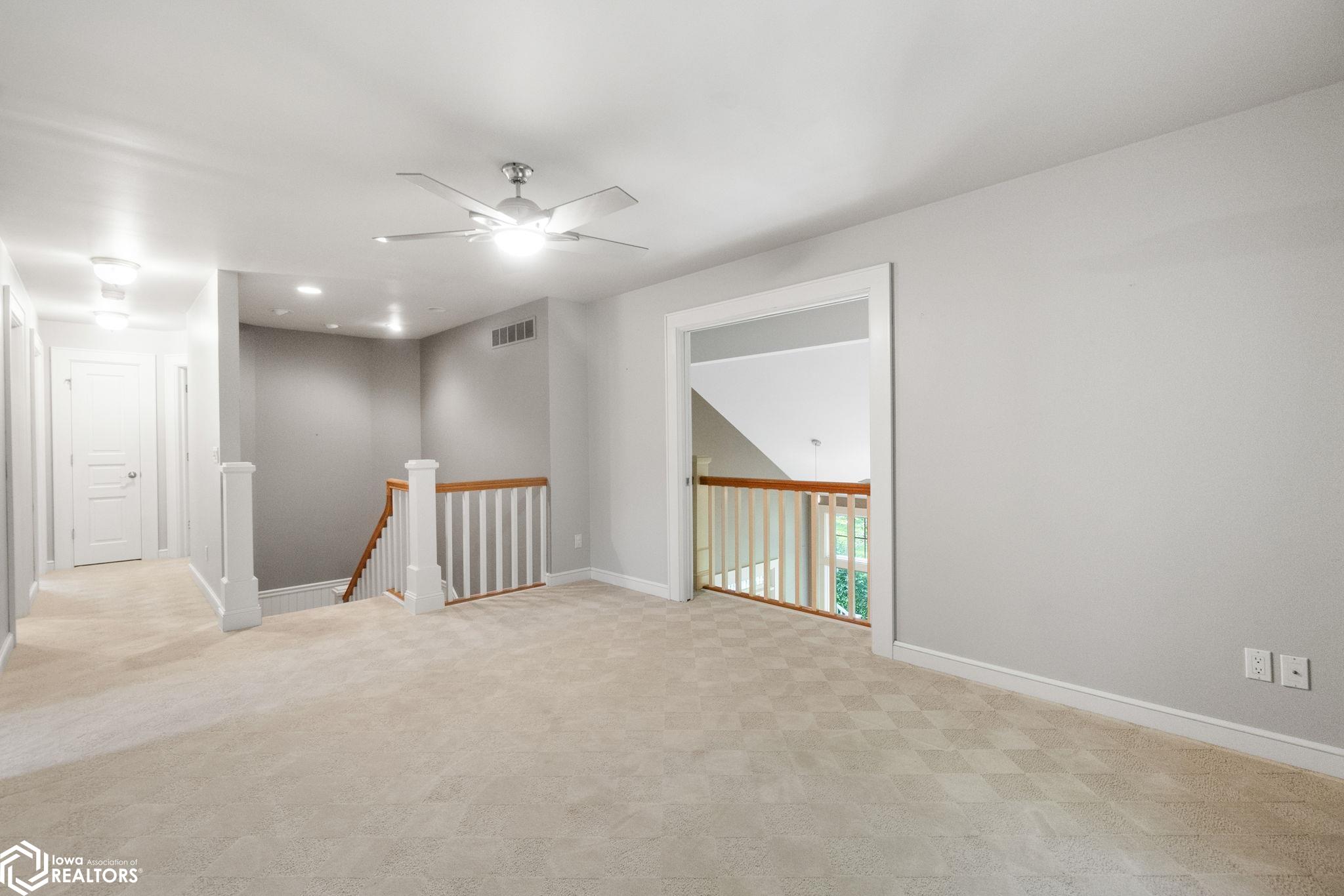 30 Burr Oak Lane, Mason City, Iowa image 23