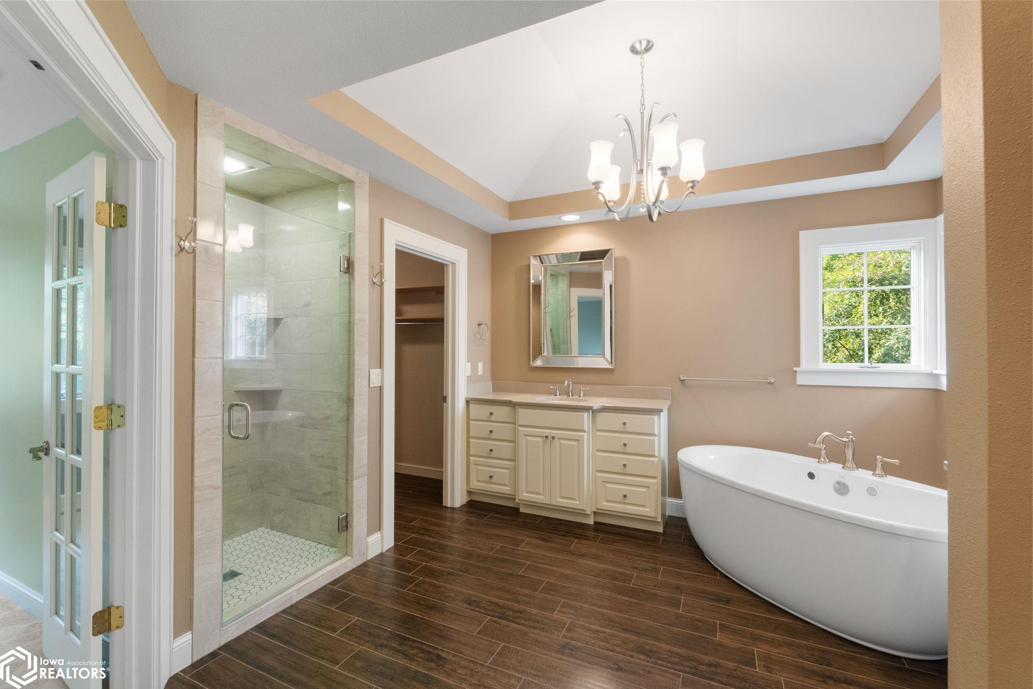 30 Burr Oak Lane, Mason City, Iowa image 28