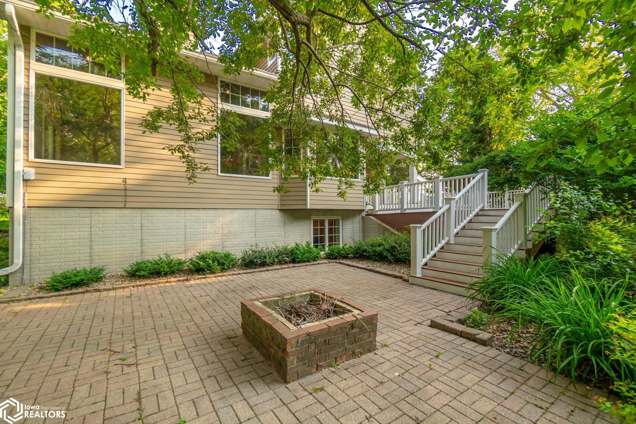 30 Burr Oak Lane, Mason City, Iowa image 48