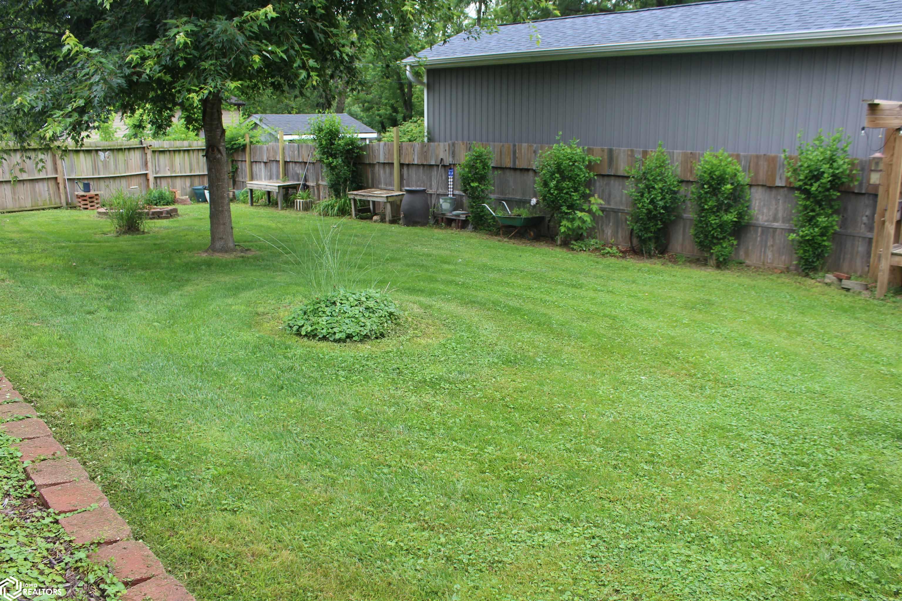 219 Hillcrest Drive, Hamilton, Illinois image 19