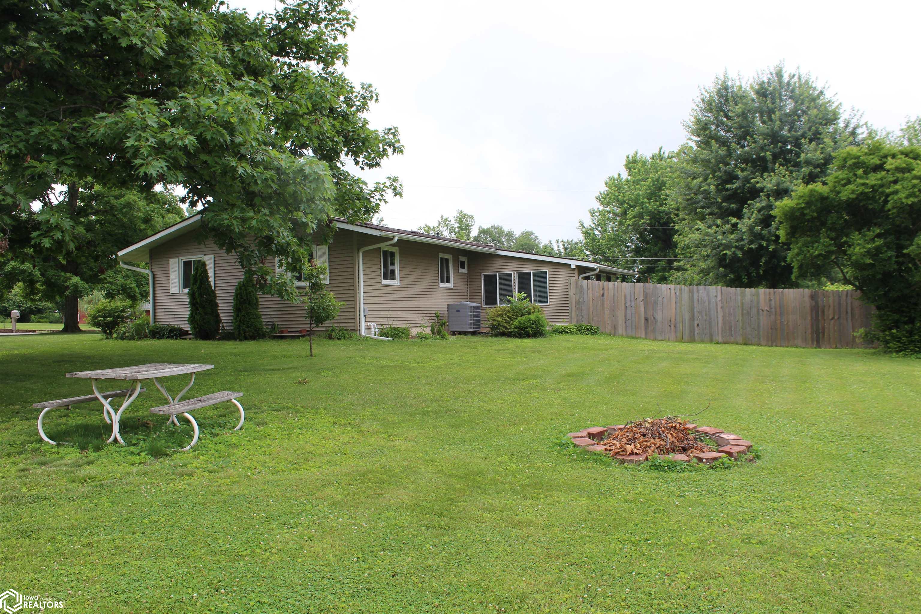219 Hillcrest Drive, Hamilton, Illinois image 31