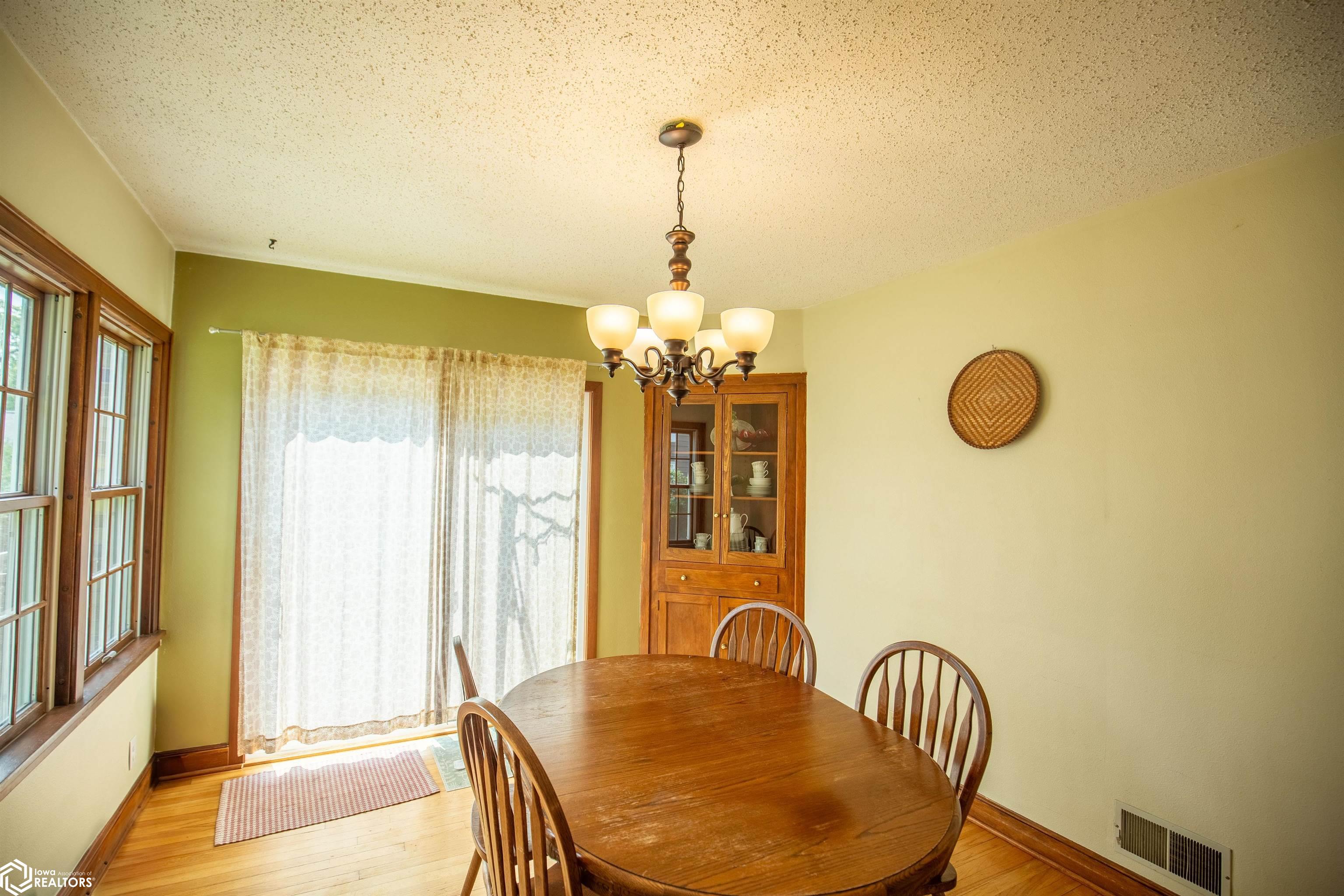 716 S Jones Street, Algona, Iowa image 8