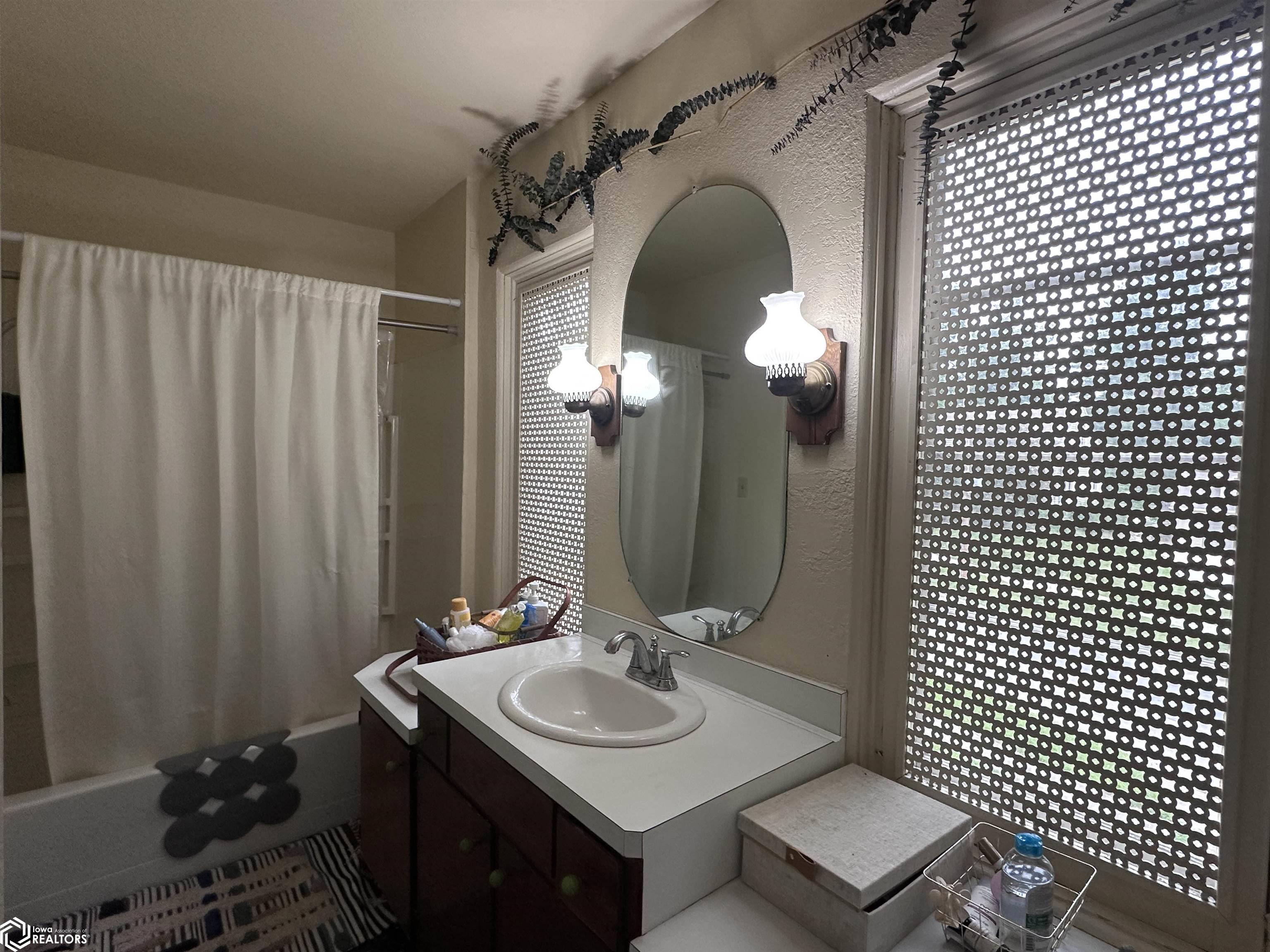 422 E Maple Avenue, Ottumwa, Iowa image 19