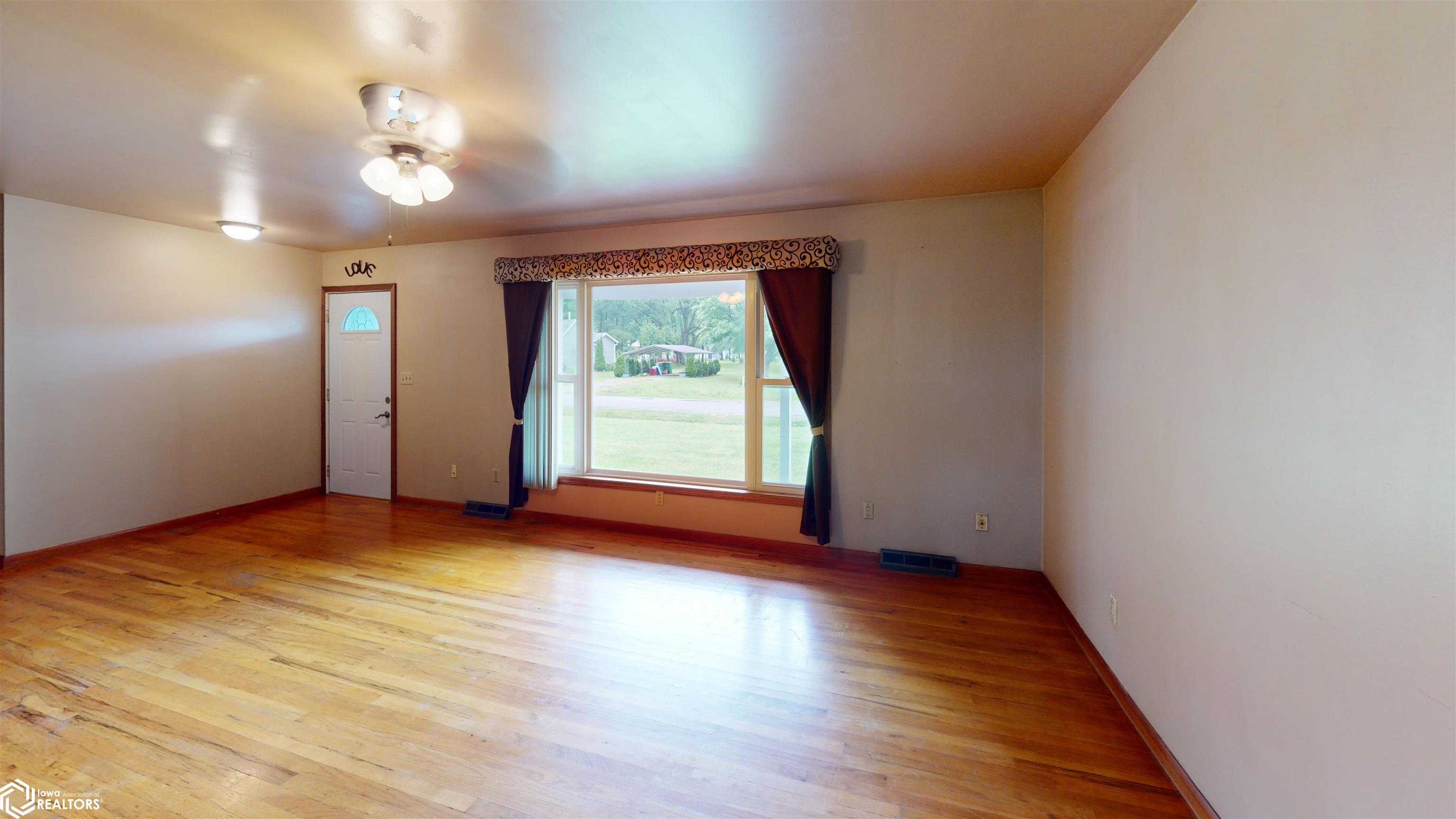 1200 7th Street, Keosauqua, Iowa image 2