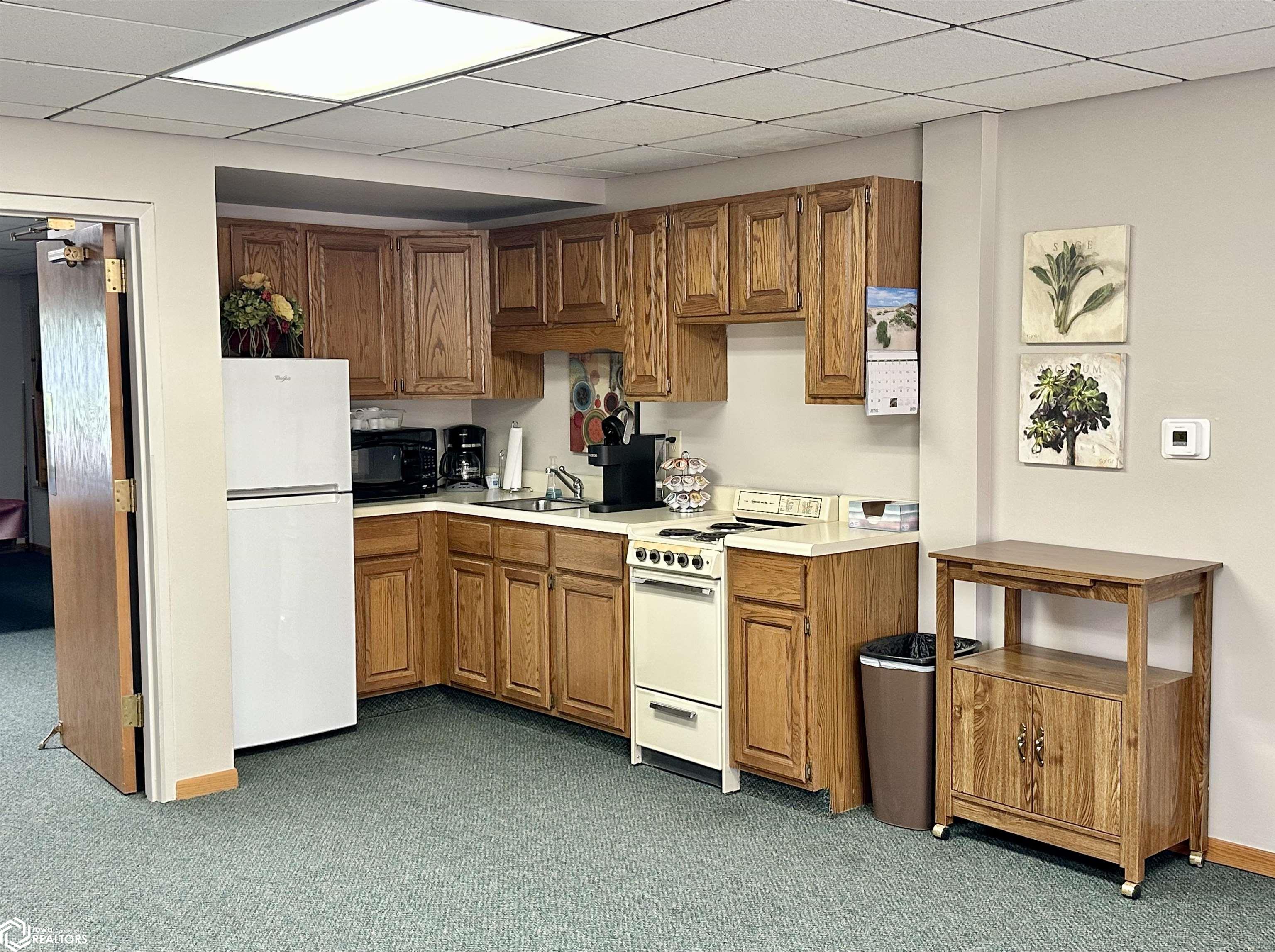 2005 Spring Street #U203, Grinnell, Iowa image 26