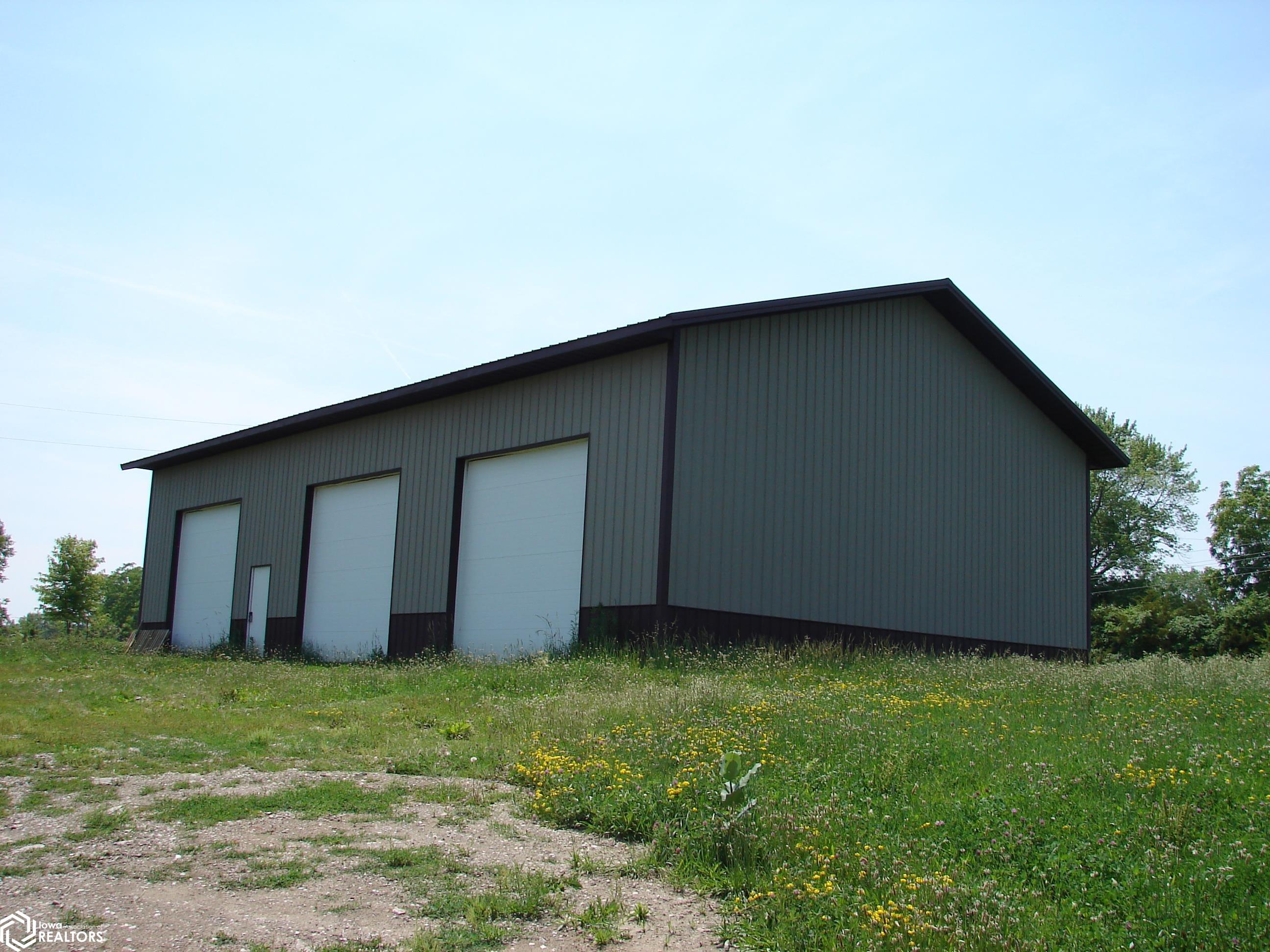 206 E Harvest Dr., Mount Pleasant, Iowa image 3