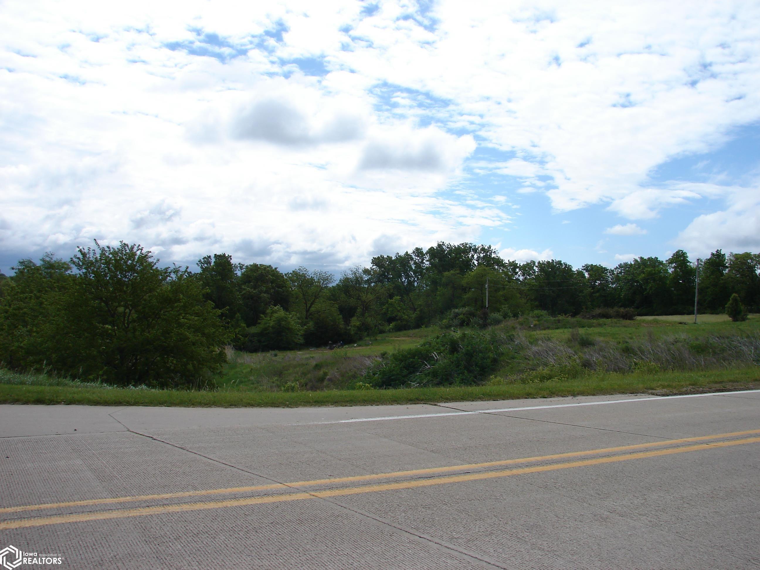 206 E Harvest Dr., Mount Pleasant, Iowa image 6